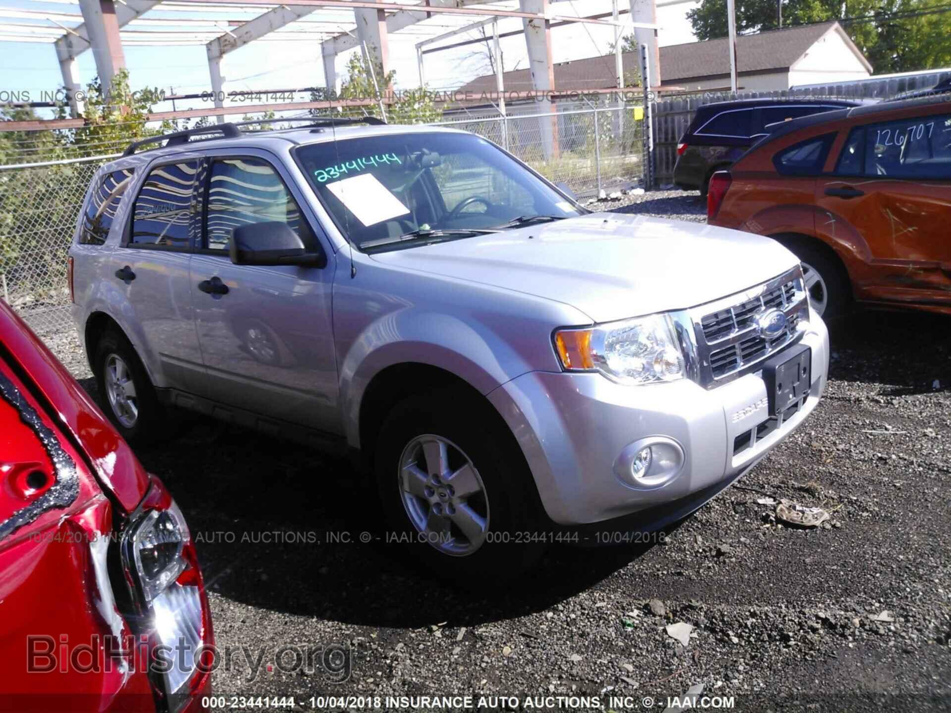 Photo 1FMCU9D71CKA73587 - Ford Escape 2012