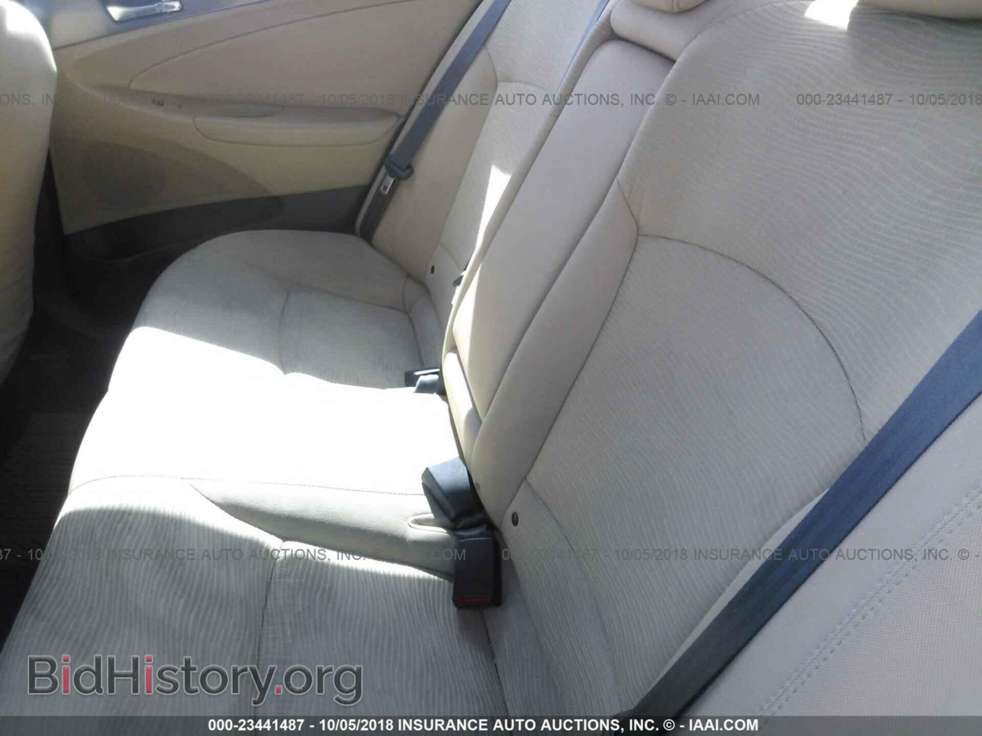 2012 Hyundai Sonata - VIN: KMHEC4A40CA033970 - Фото 8