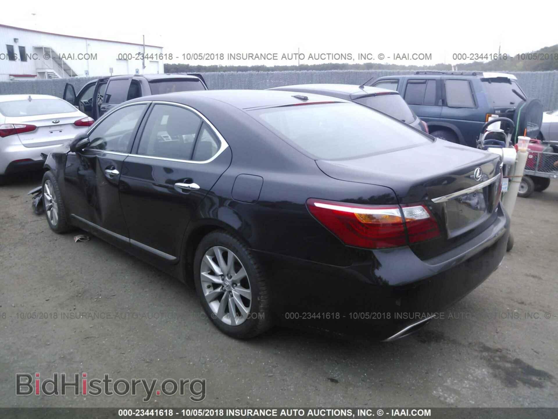 2011 Lexus Ls - VIN: JTHCL5EF1B5012273 - Photo 3