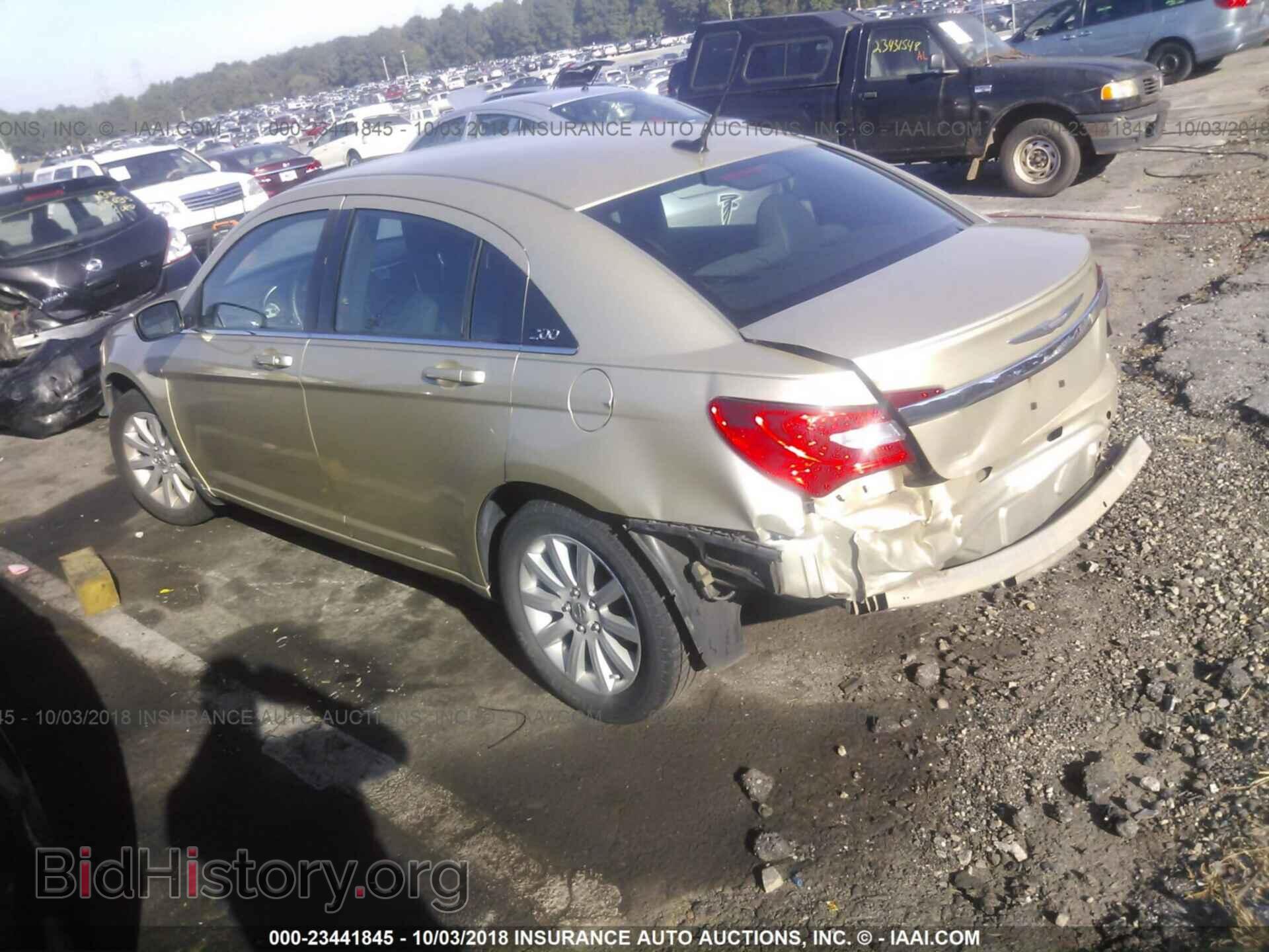 2011 Chrysler 200 - VIN: 1C3BC1FB8BN514297 - Фото 3