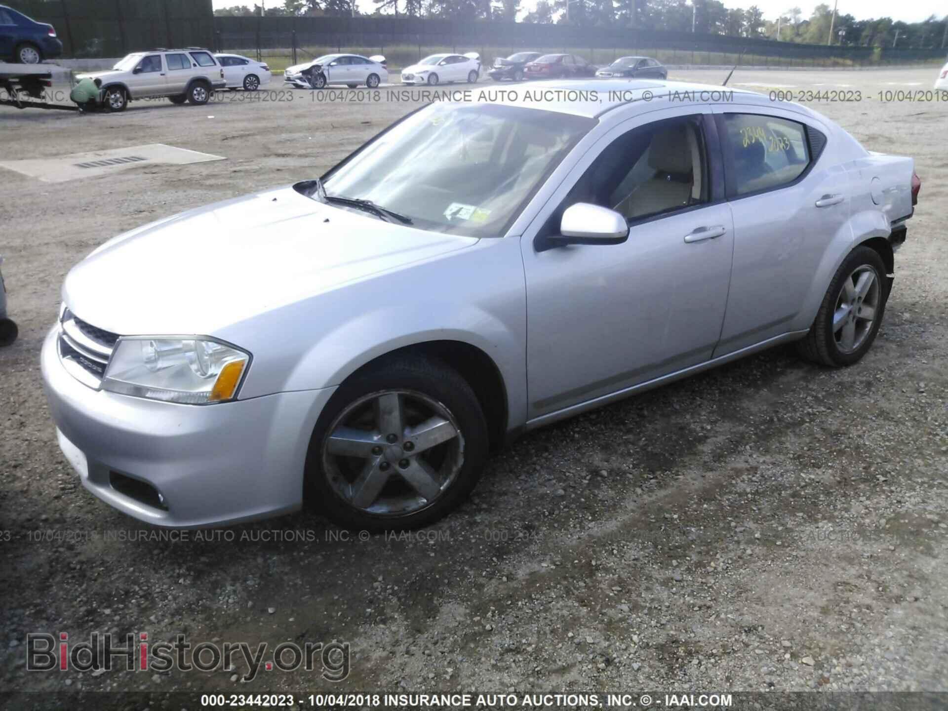 2011 Dodge Avenger - VIN: 1B3BD2FGXBN506360 - Photo 2