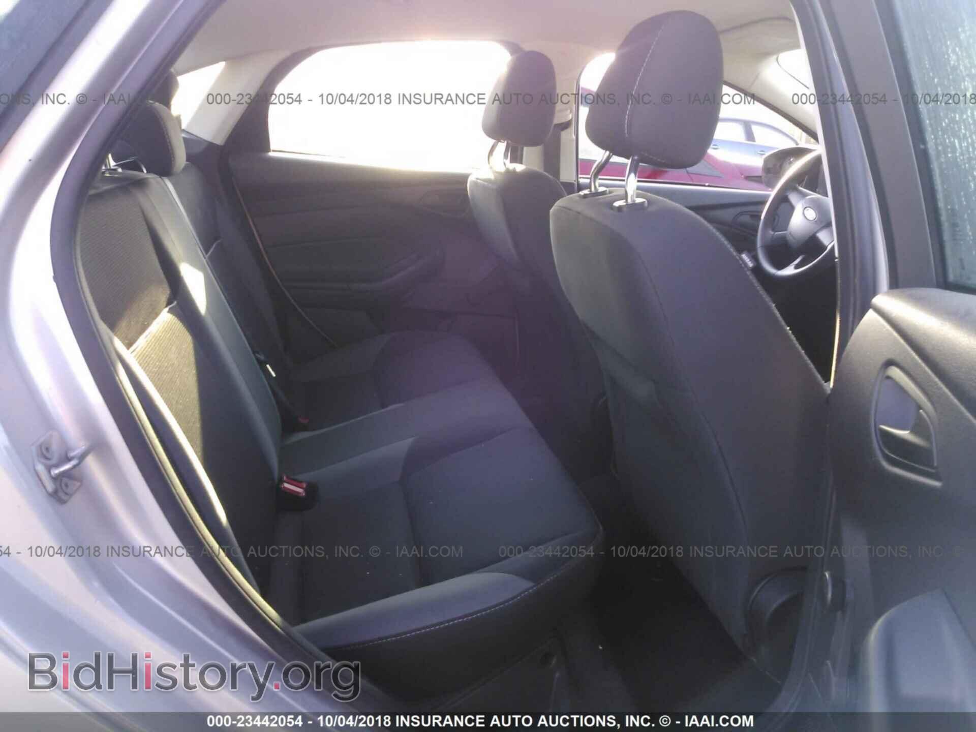 2012 Ford Focus - VIN: 1FAHP3E29CL220174 - Фото 8