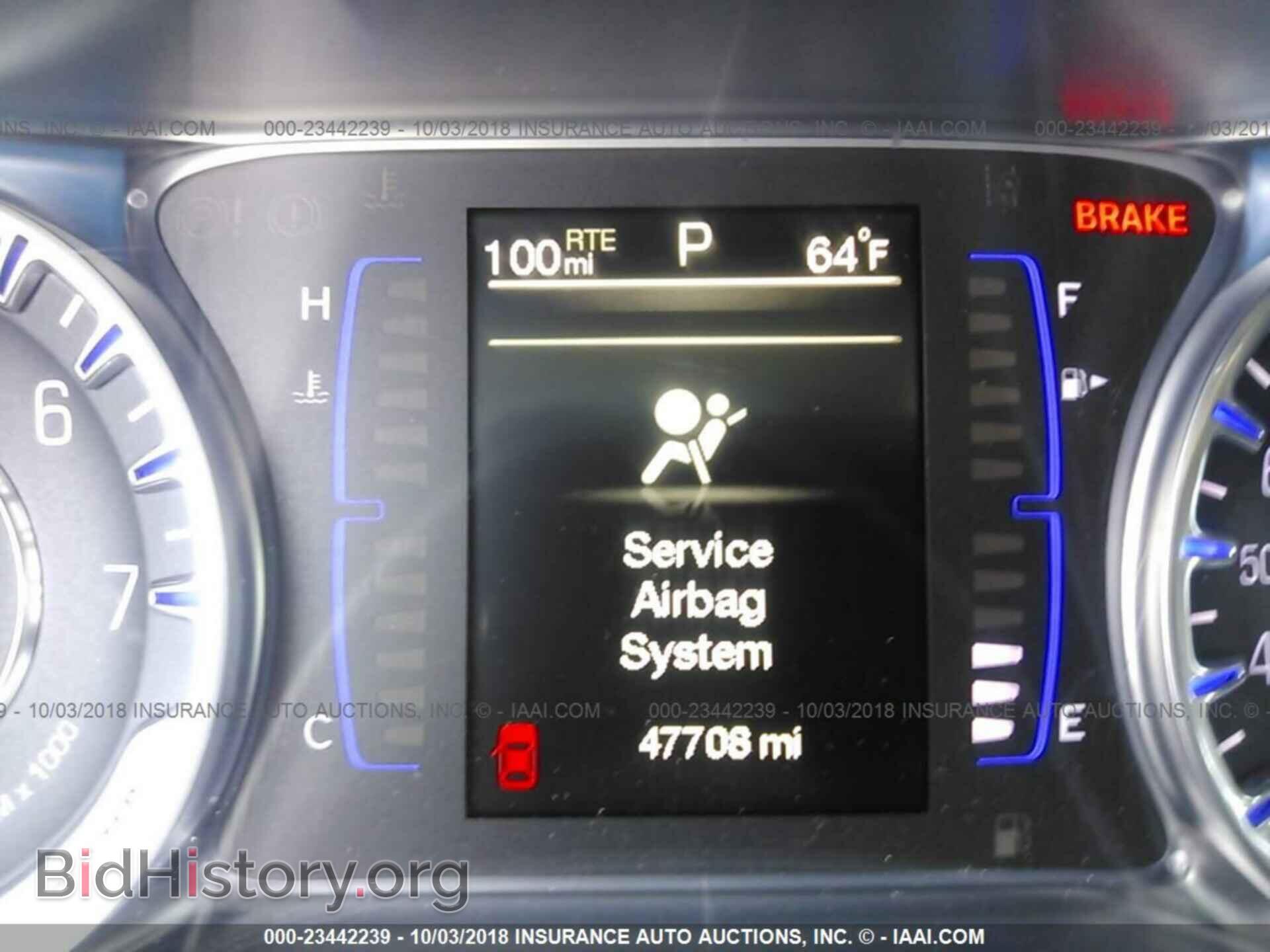 2015 Chrysler 200 - VIN: 1C3CCCFB9FN560890 - Photo 7