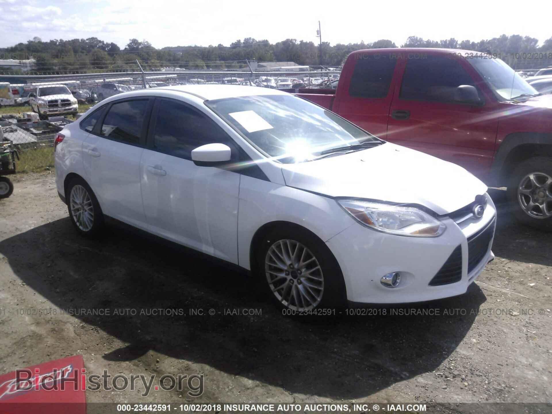 Photo 1FAHP3F29CL443443 - Ford Focus 2012