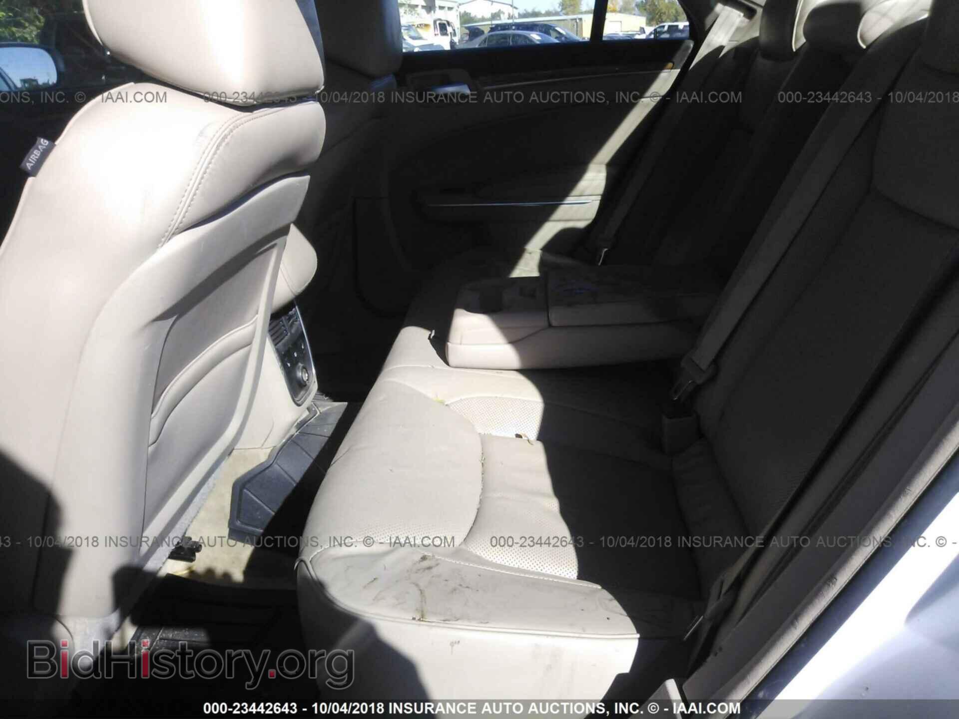 2012 Chrysler 300c - VIN: 2C3CCAKT7CH220354 - Фото 8