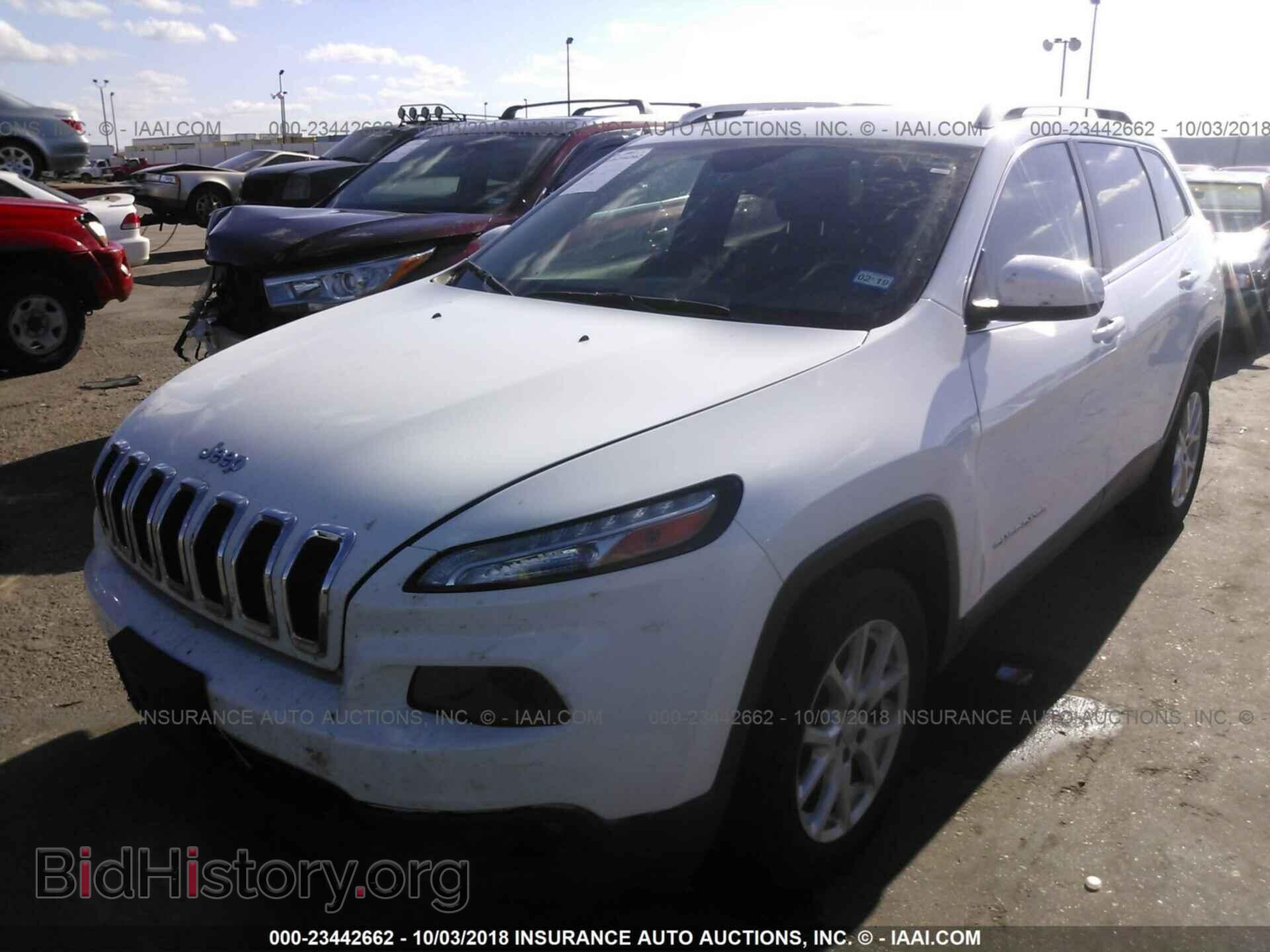 2015 Jeep Cherokee - VIN: 1C4PJLCB3FW683408 - Фото 2