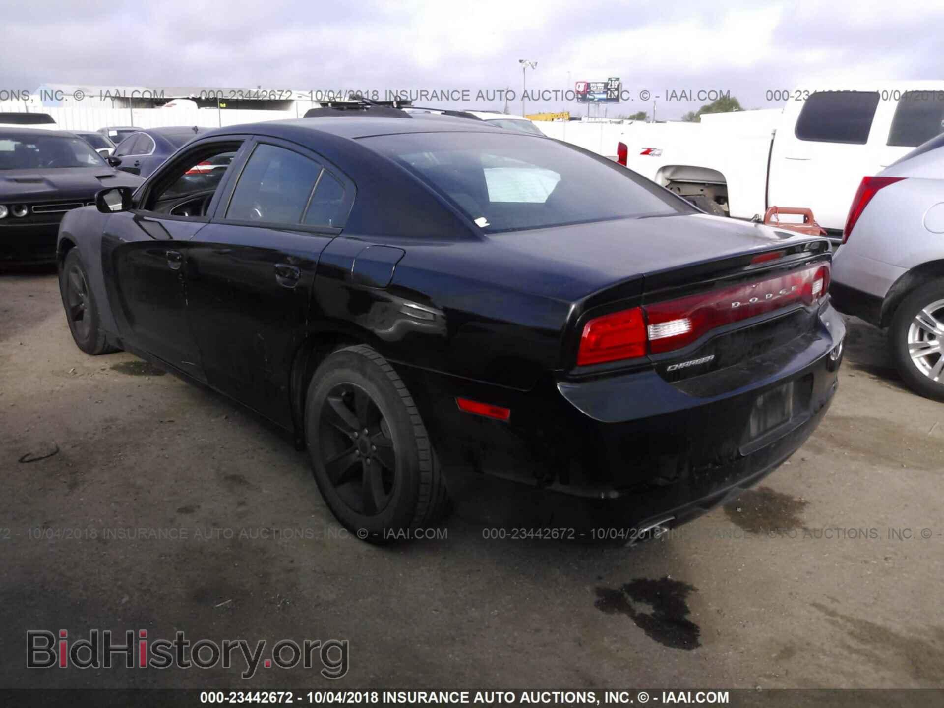 2012 Dodge Charger - VIN: 2C3CDXBG8CH298516 - Фото 3