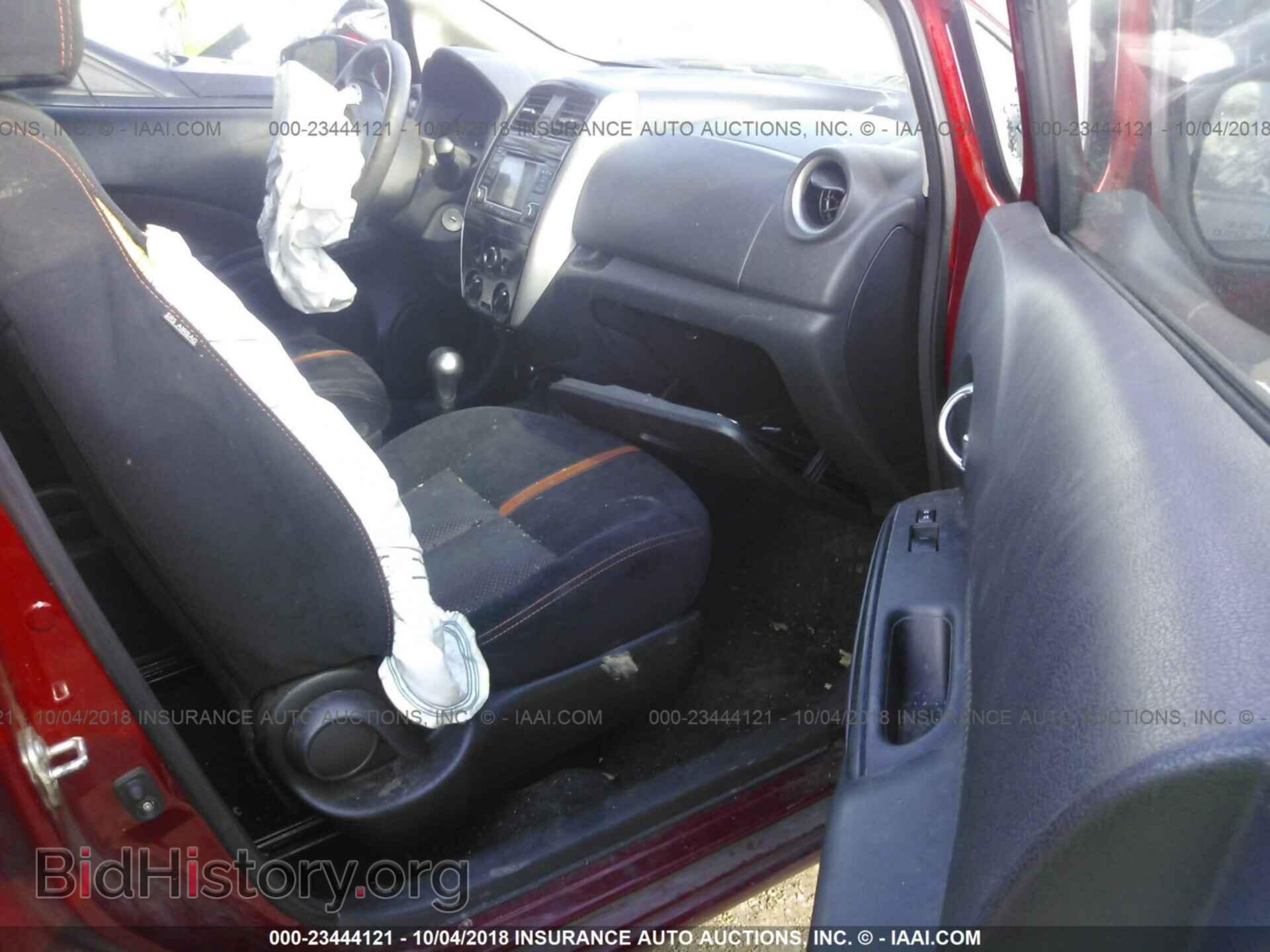 2015 Nissan Versa note - VIN: 3N1CE2CP9FL372891 - Фото 5