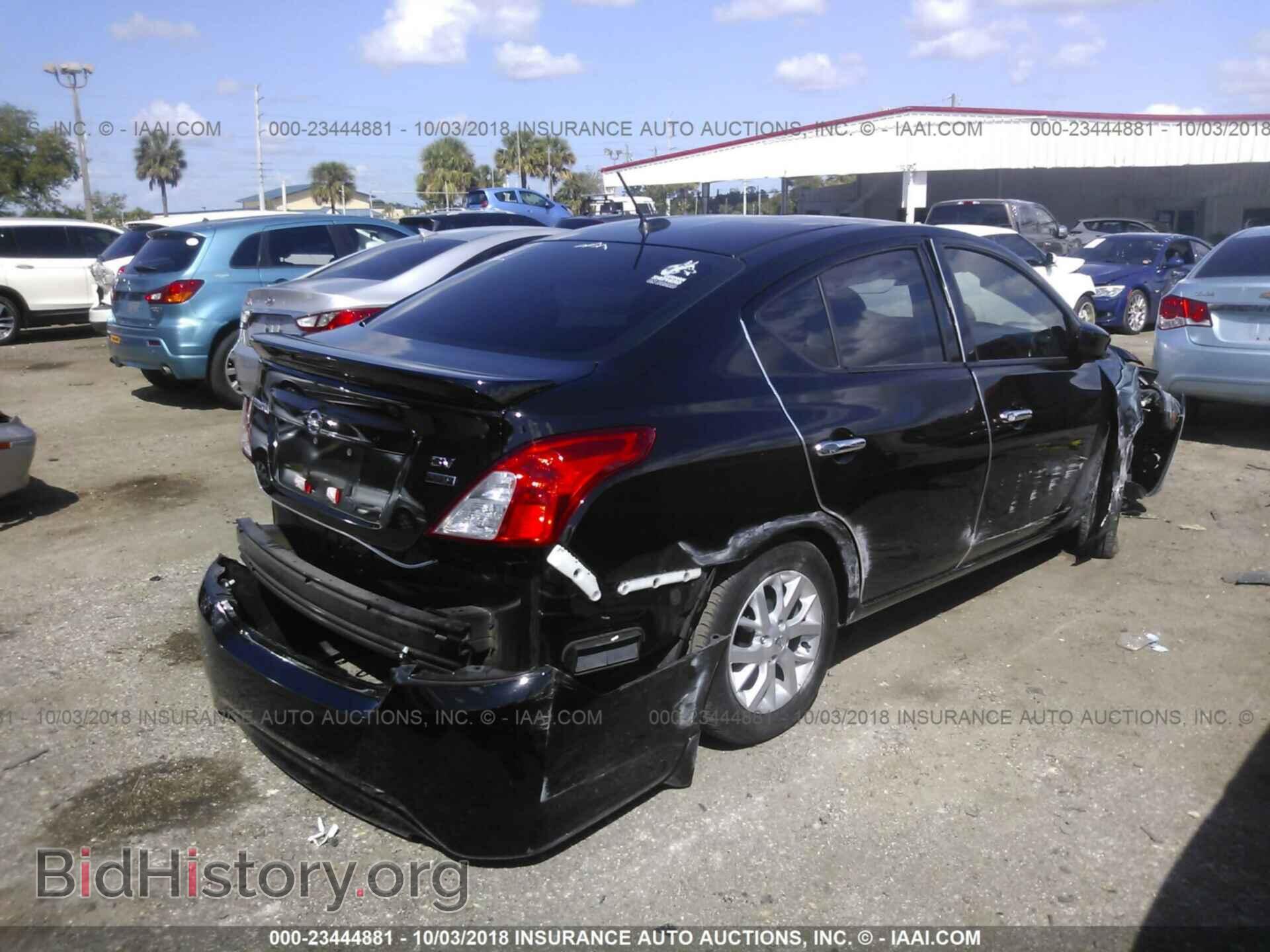 2017 Nissan Versa - VIN: 3N1CN7AP3HL888716 - Фото 4