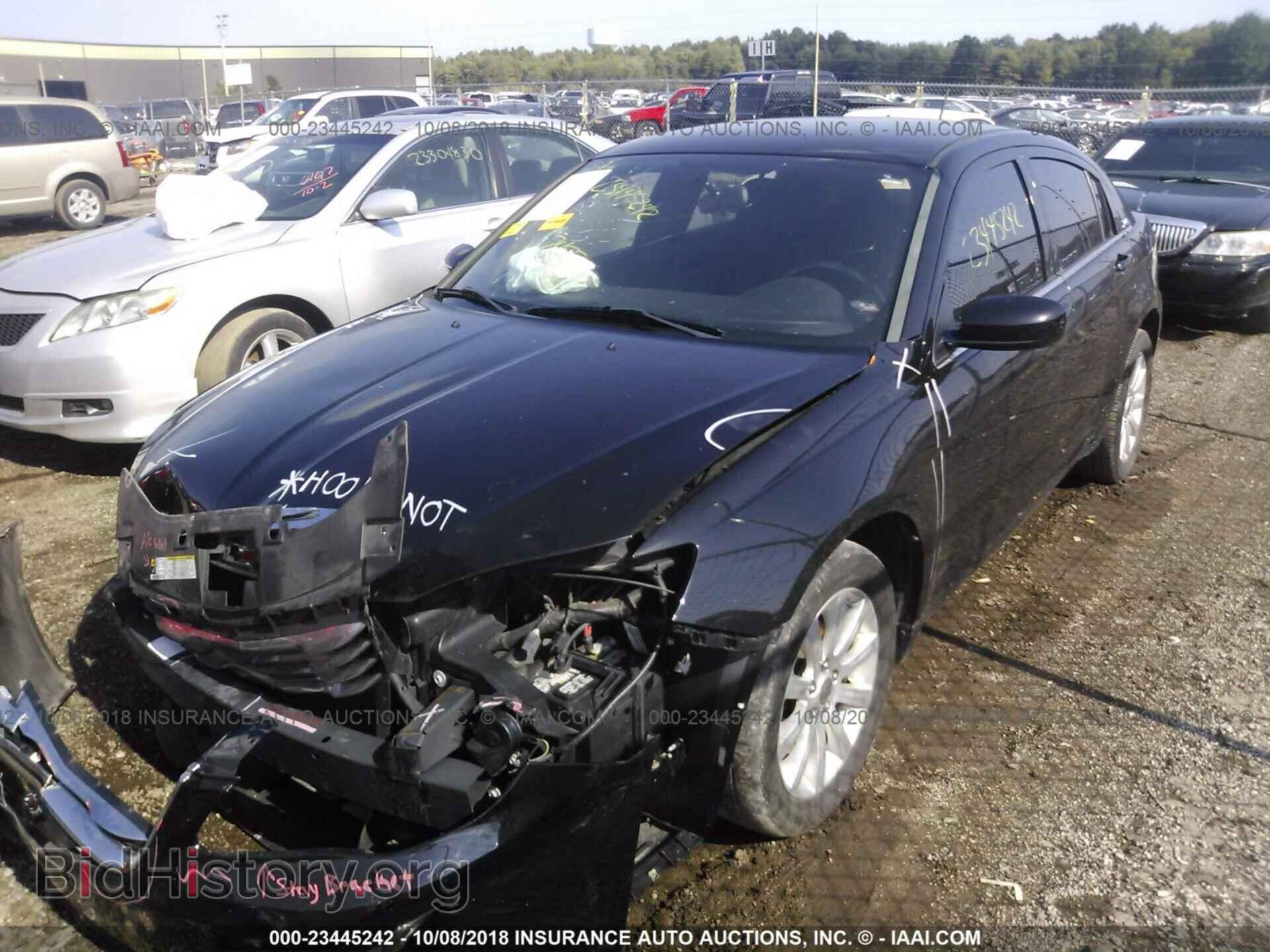 2013 CHRYSLER 200 - VIN: 1C3CCBBB7DN601482 - Photo 2