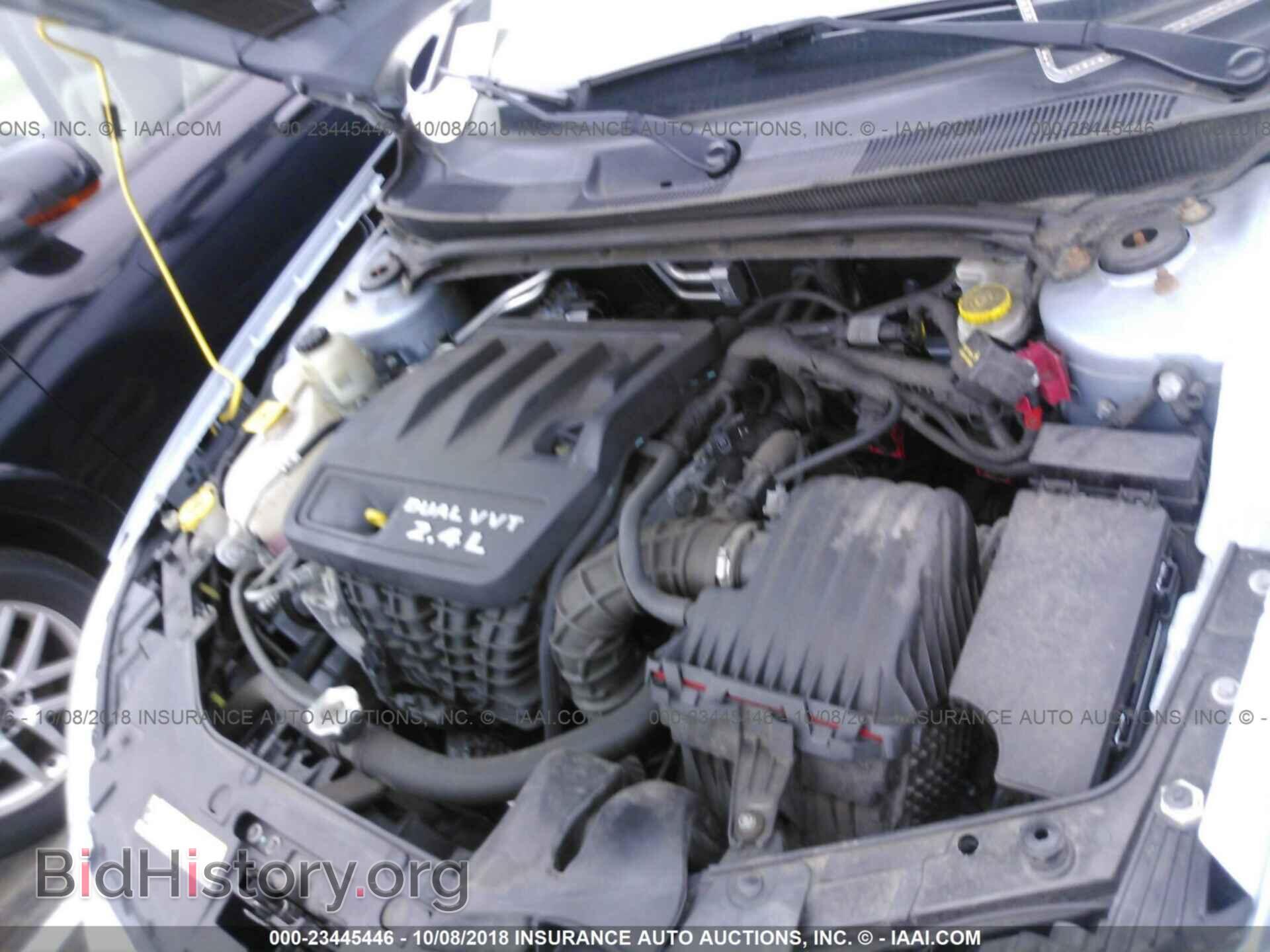 2013 Chrysler 200 - VIN: 1C3CCBBB7DN584750 - Photo 10