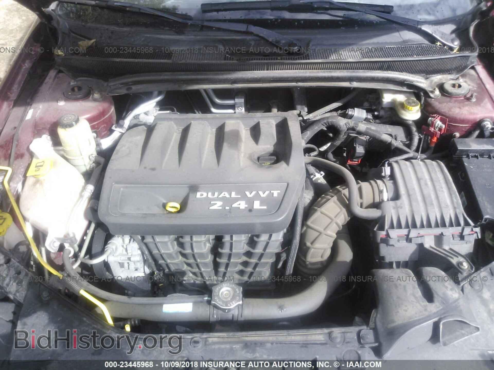 2013 CHRYSLER 200 - VIN: 1C3CCBBB8DN549375 - Photo 10