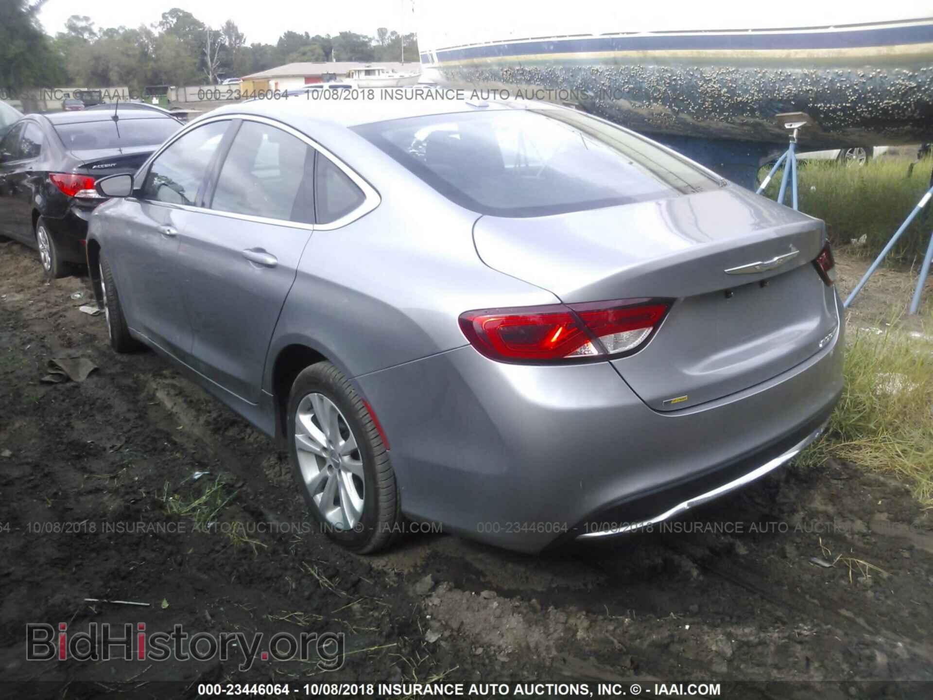 2015 Chrysler 200 - VIN: 1C3CCCAB2FN637056 - Photo 3