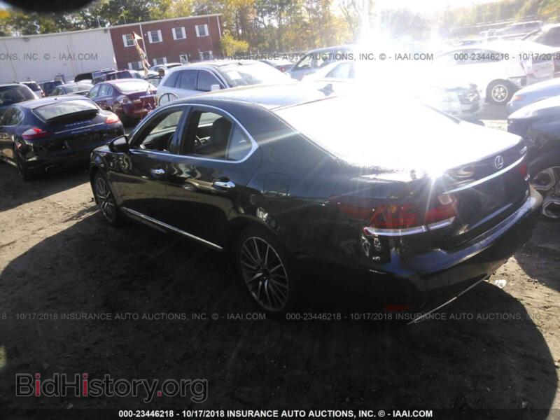 2013 Lexus LS (VIN JTHCL5EF2D5017159) — photo 3 of 10