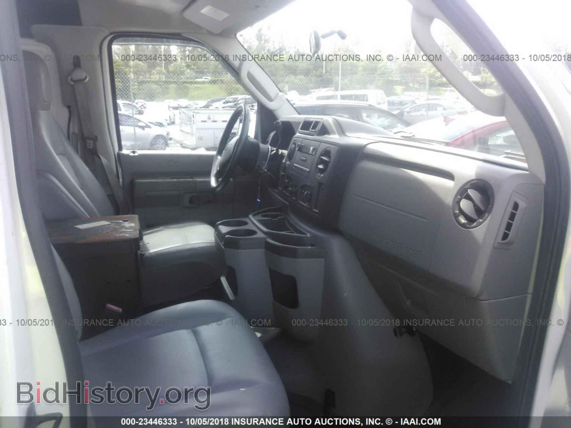 2011 Ford Econoline - VIN: 1FTNE2EW1BDA94823 - Фото 5