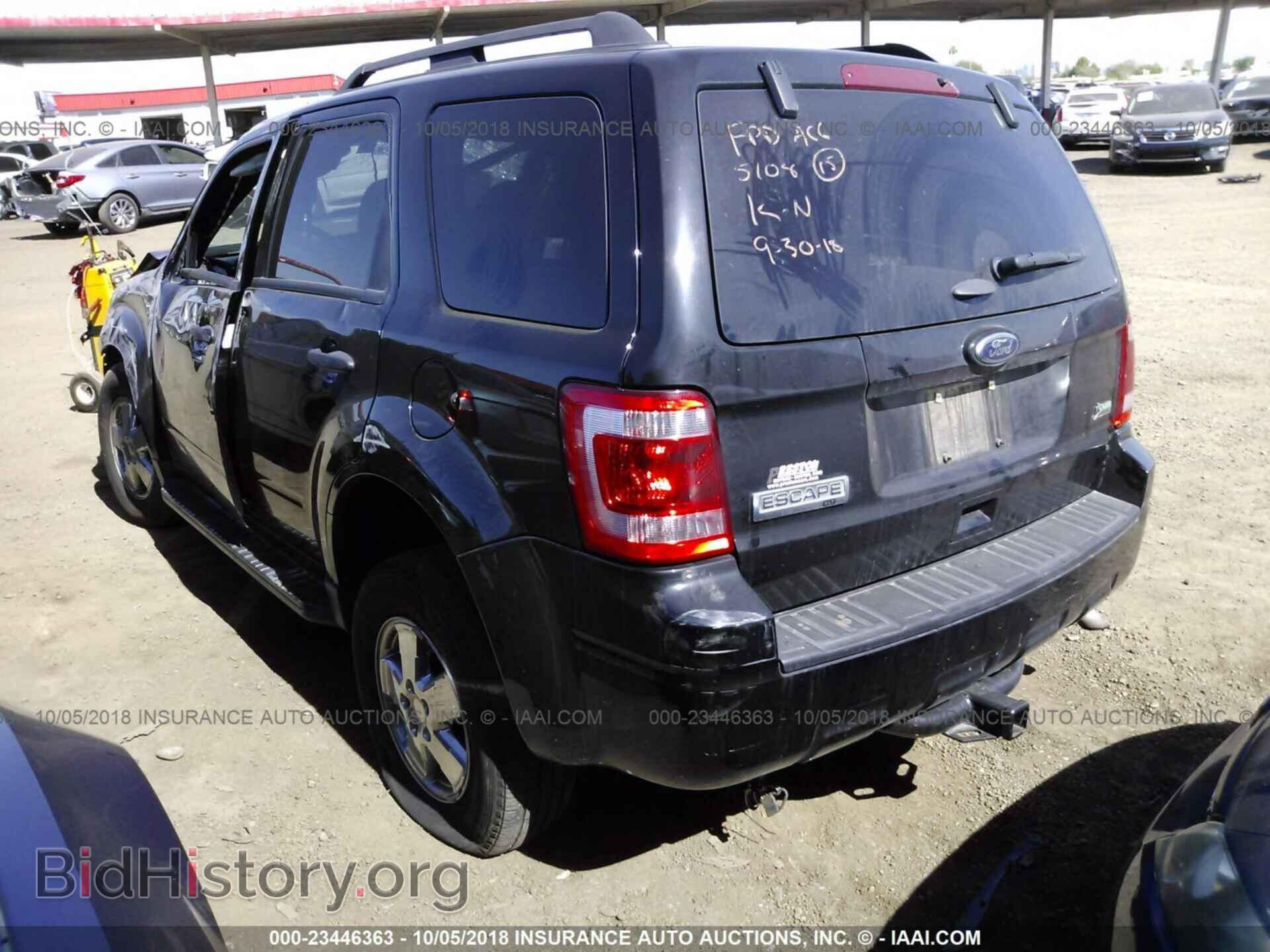 2012 Ford Escape - VIN: 1FMCU0DG5CKC85288 - Фото 3