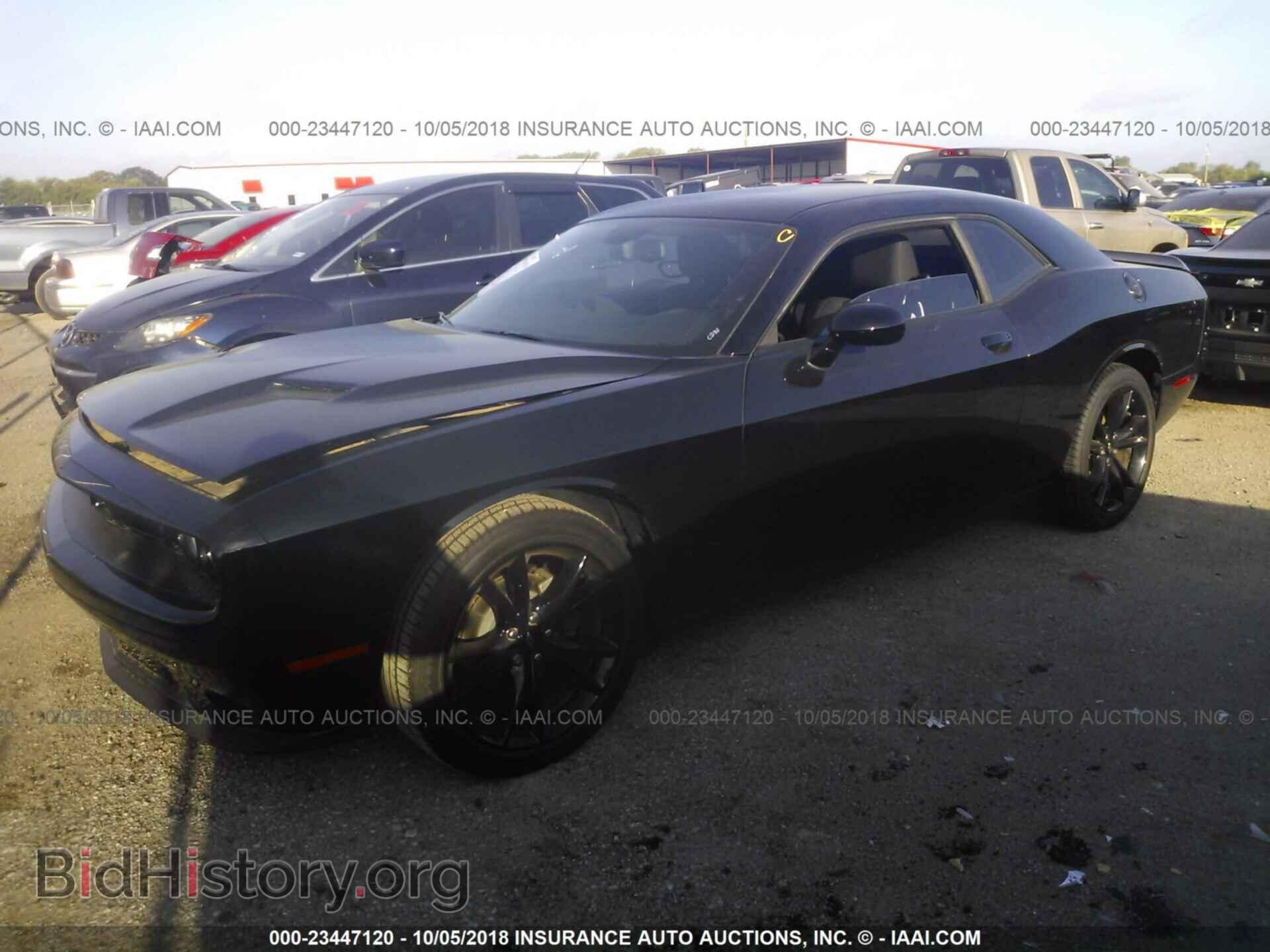 2018 Dodge Challenger - VIN: 2C3CDZAG3JH224057 - Photo 2