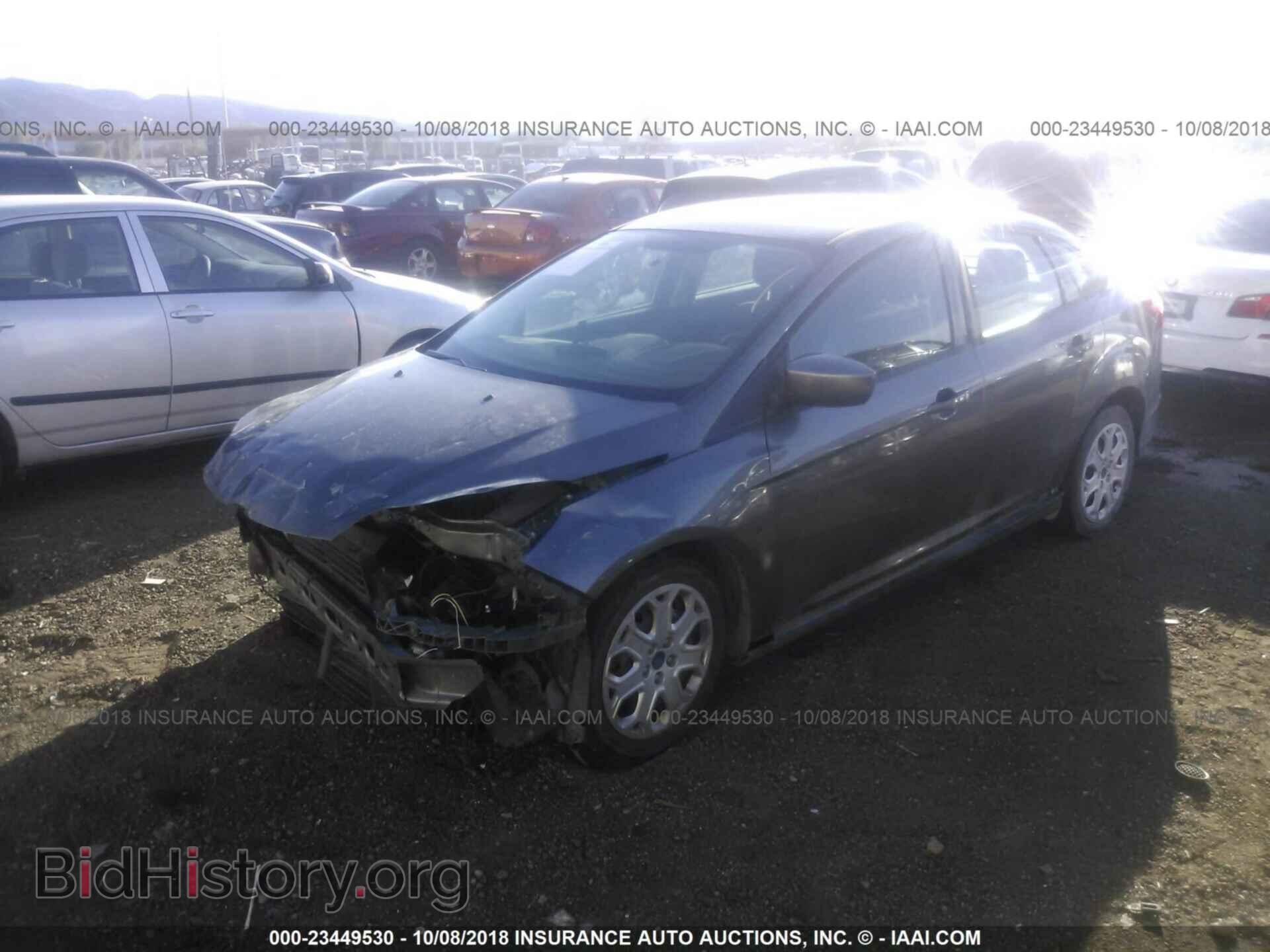 2012 Ford Focus - VIN: 1FAHP3F25CL161476 - Photo 2