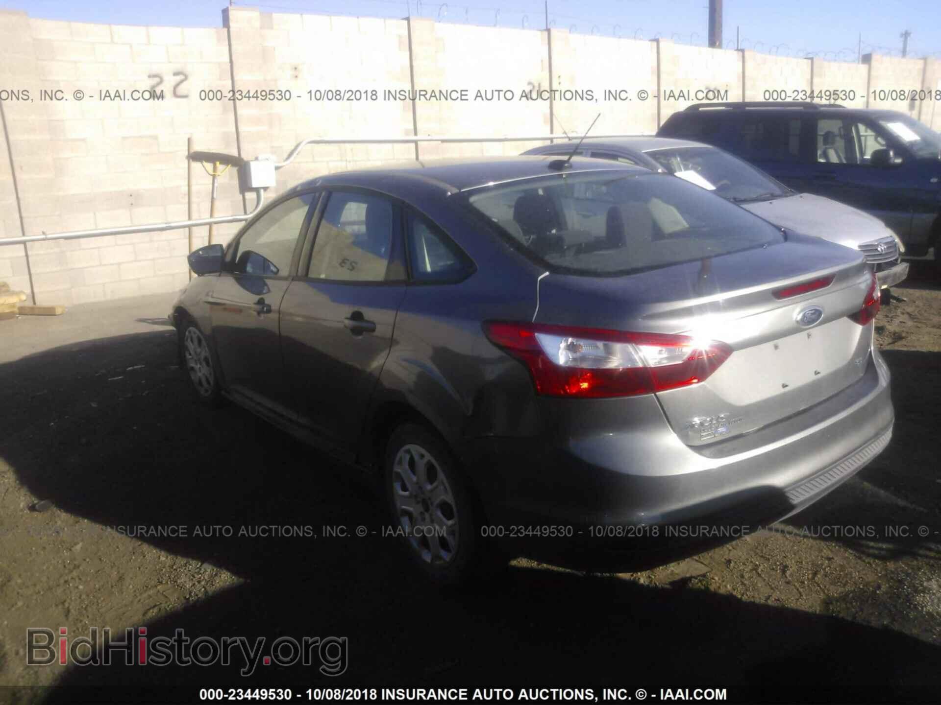 2012 Ford Focus - VIN: 1FAHP3F25CL161476 - Photo 3