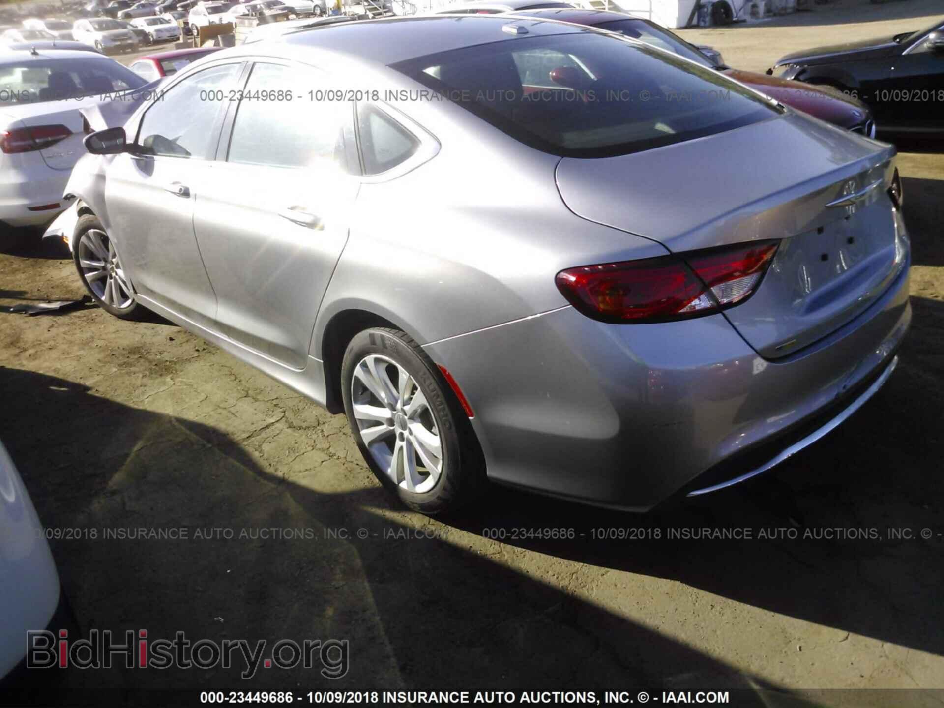 2016 Chrysler 200 - VIN: 1C3CCCAB9GN136733 - Photo 3