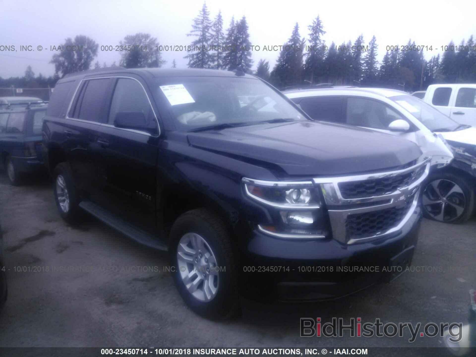 Photo 1GNSCBKC4JR279413 - Chevrolet Tahoe 2018