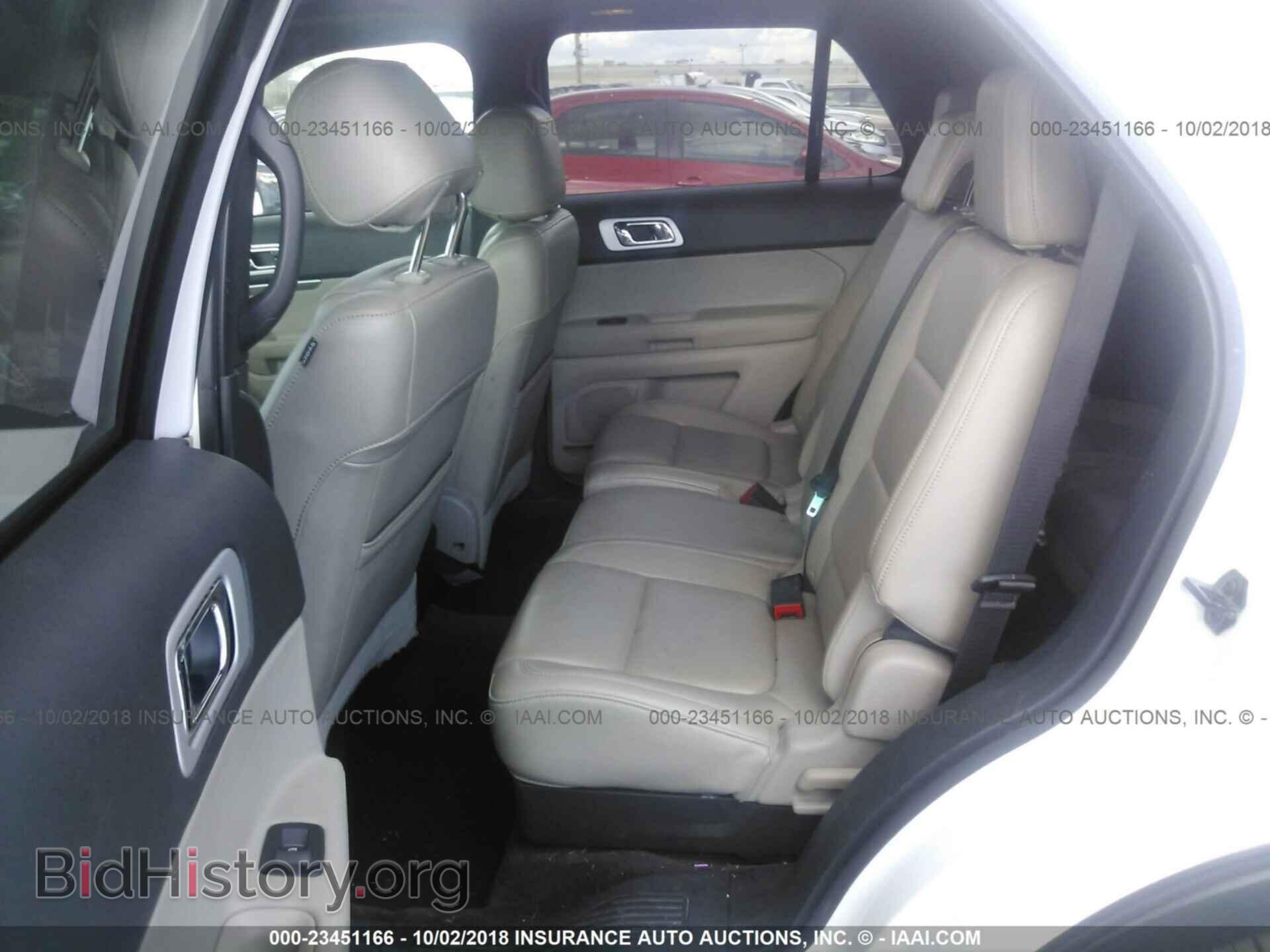 2011 Ford Explorer - VIN: 1FMHK7D84BGA04936 - Фото 8