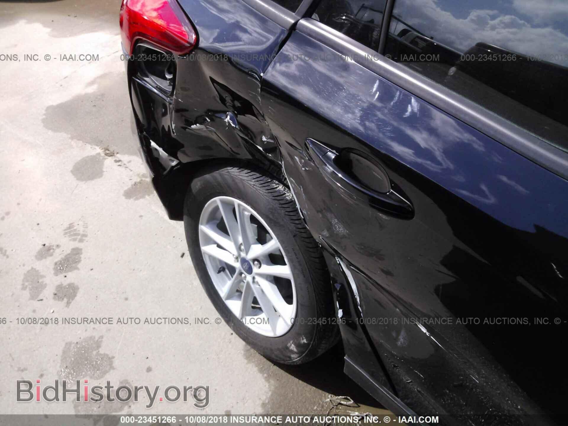 2017 Ford Focus - VIN: 1FADP3K2XHL231467 - Фото 6