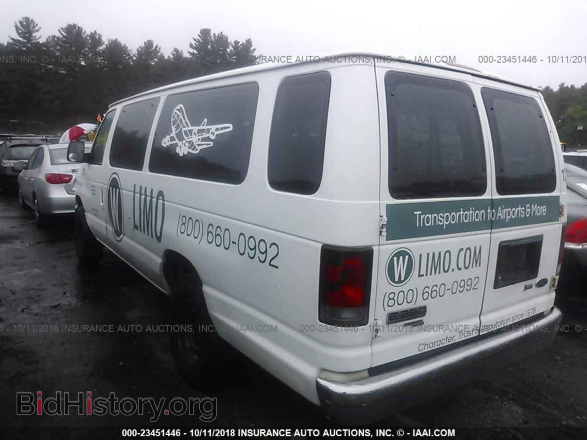 2012 Ford Econoline - VIN: 1FBSS3BL1CDA01400 - Photo 3