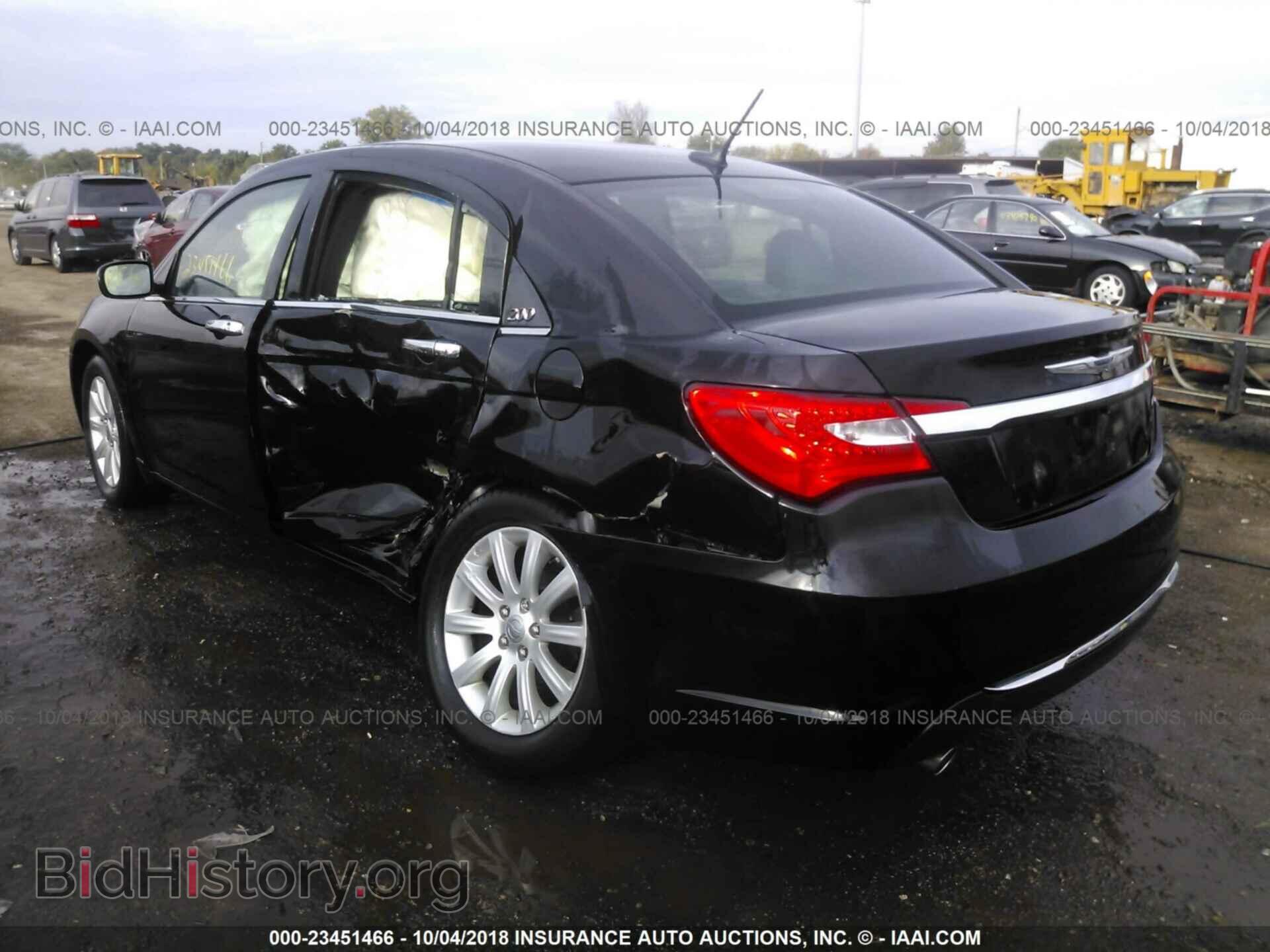 2013 Chrysler 200 - VIN: 1C3CCBCG0DN601978 - Фото 3