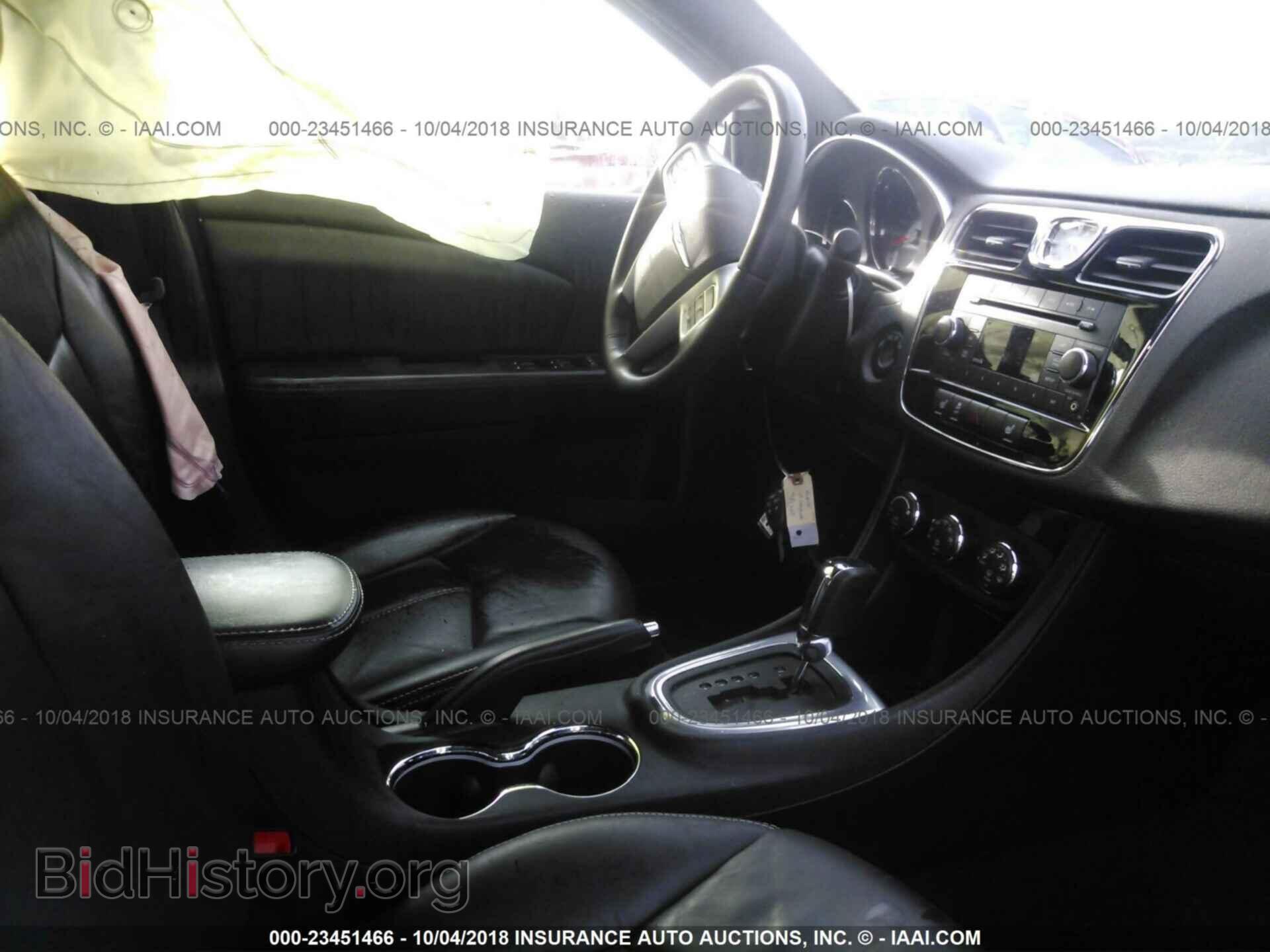 2013 Chrysler 200 - VIN: 1C3CCBCG0DN601978 - Фото 5
