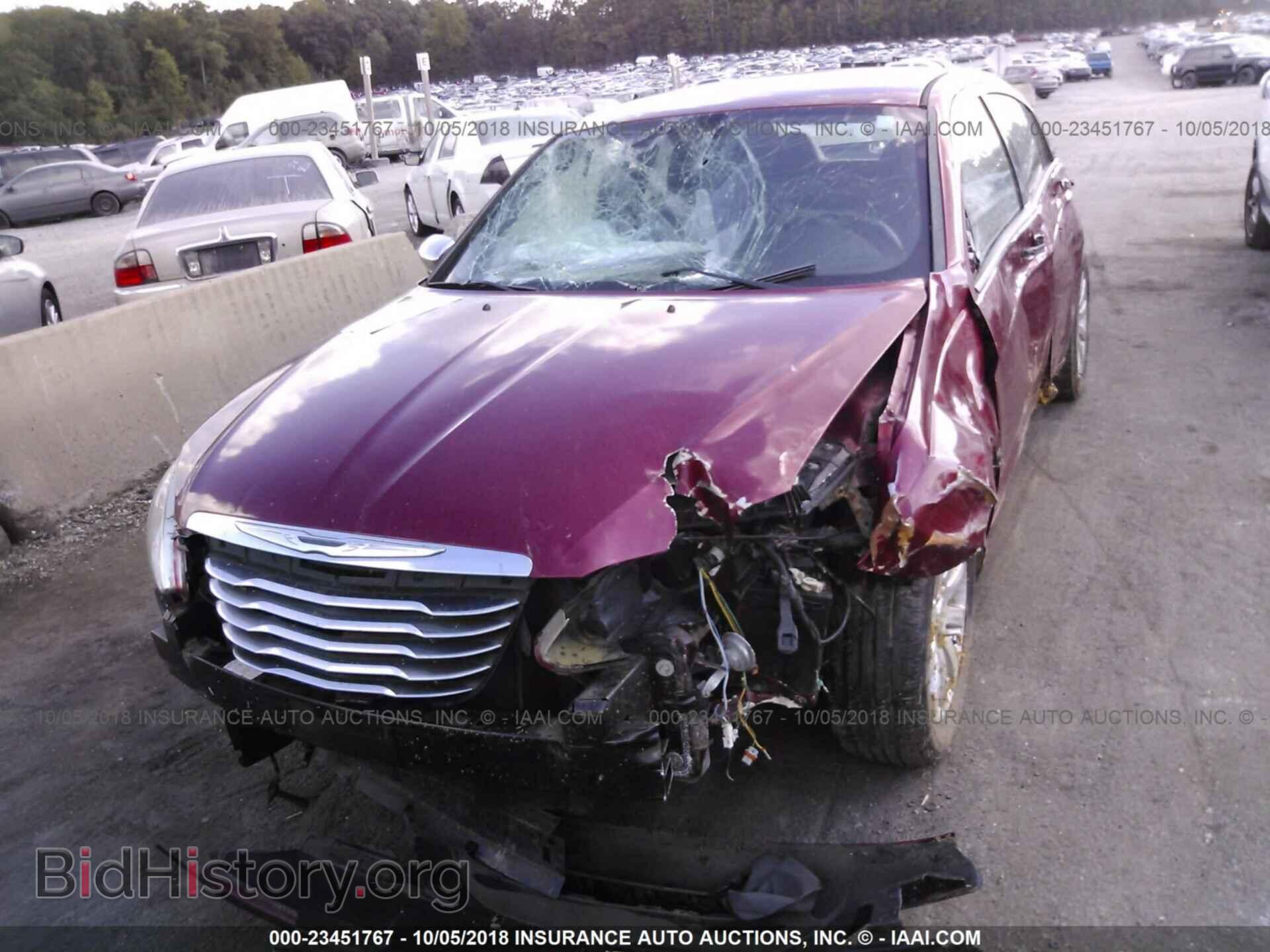 2013 Chrysler 200 - VIN: 1C3CCBCG1DN514820 - Photo 6