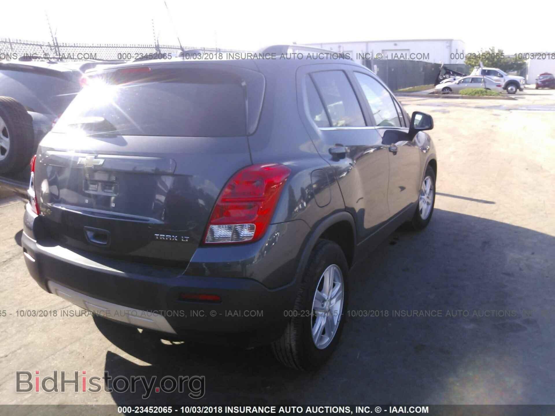 2016 Chevrolet Trax - VIN: 3GNCJLSB2GL265520 - Фото 4