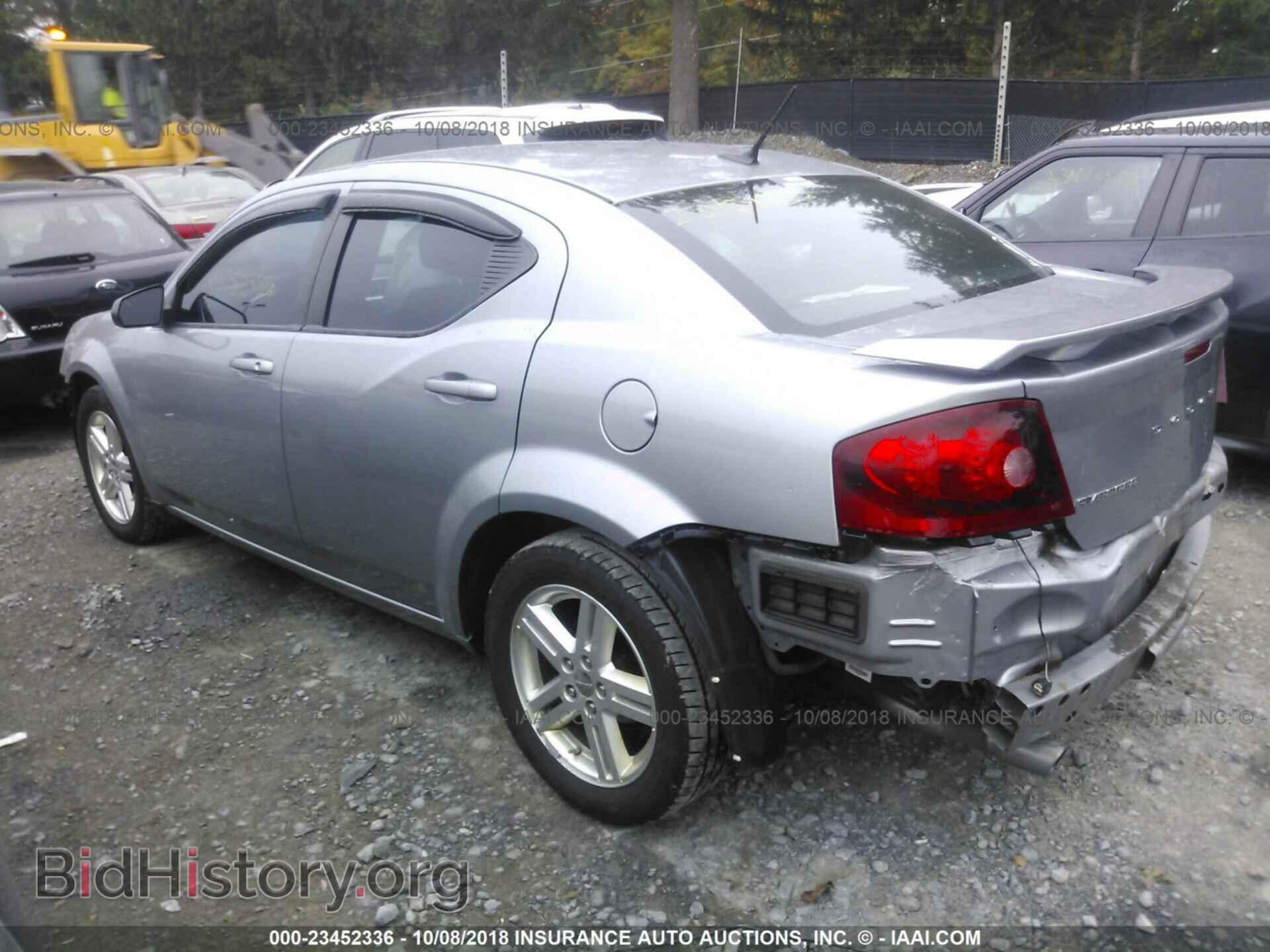 2013 Dodge Avenger - VIN: 1C3CDZAG2DN677033 - Фото 3