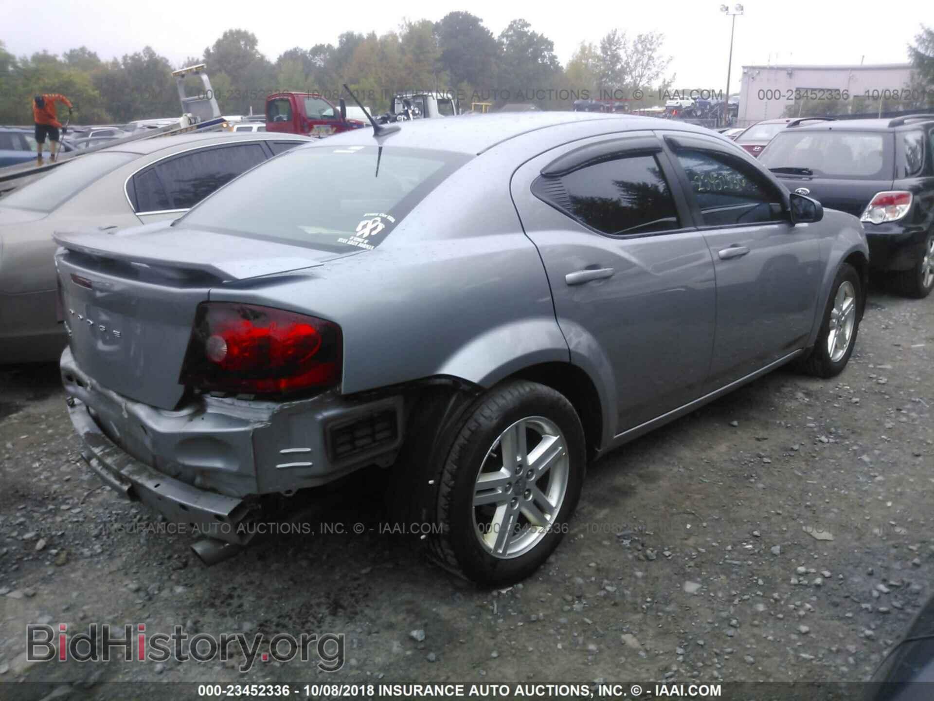2013 Dodge Avenger - VIN: 1C3CDZAG2DN677033 - Фото 4