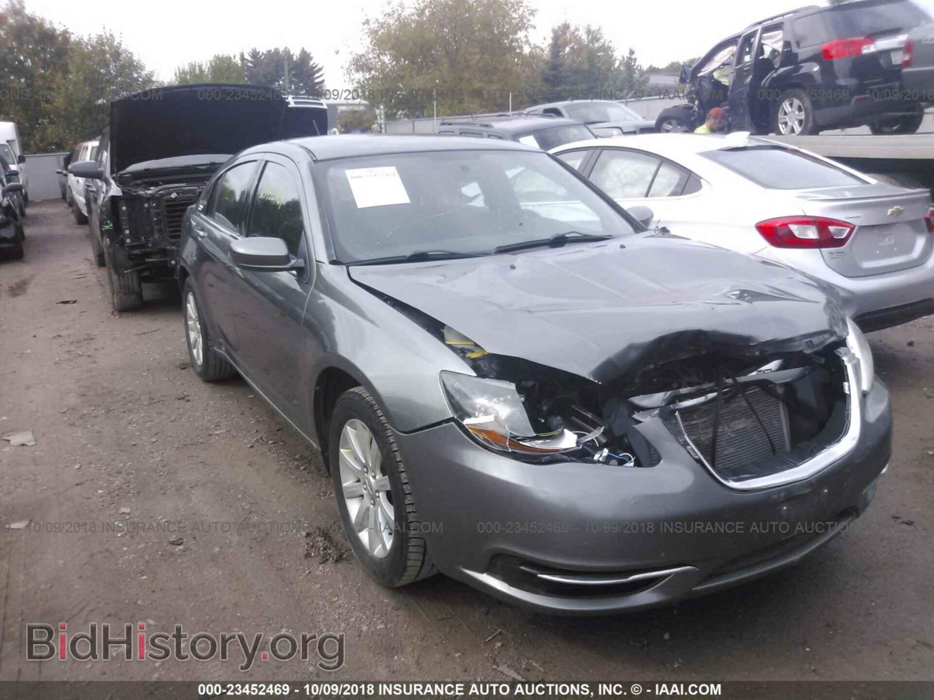 Photo 1C3CCBBB9DN539387 - Chrysler 200 2013