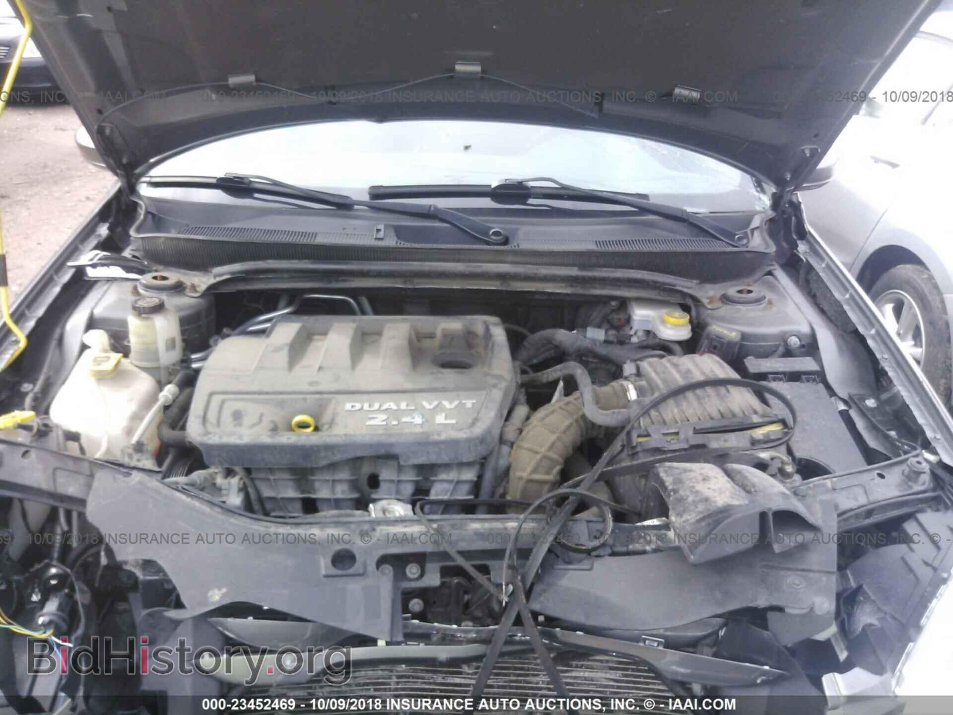 2013 Chrysler 200 - VIN: 1C3CCBBB9DN539387 - Фото 10