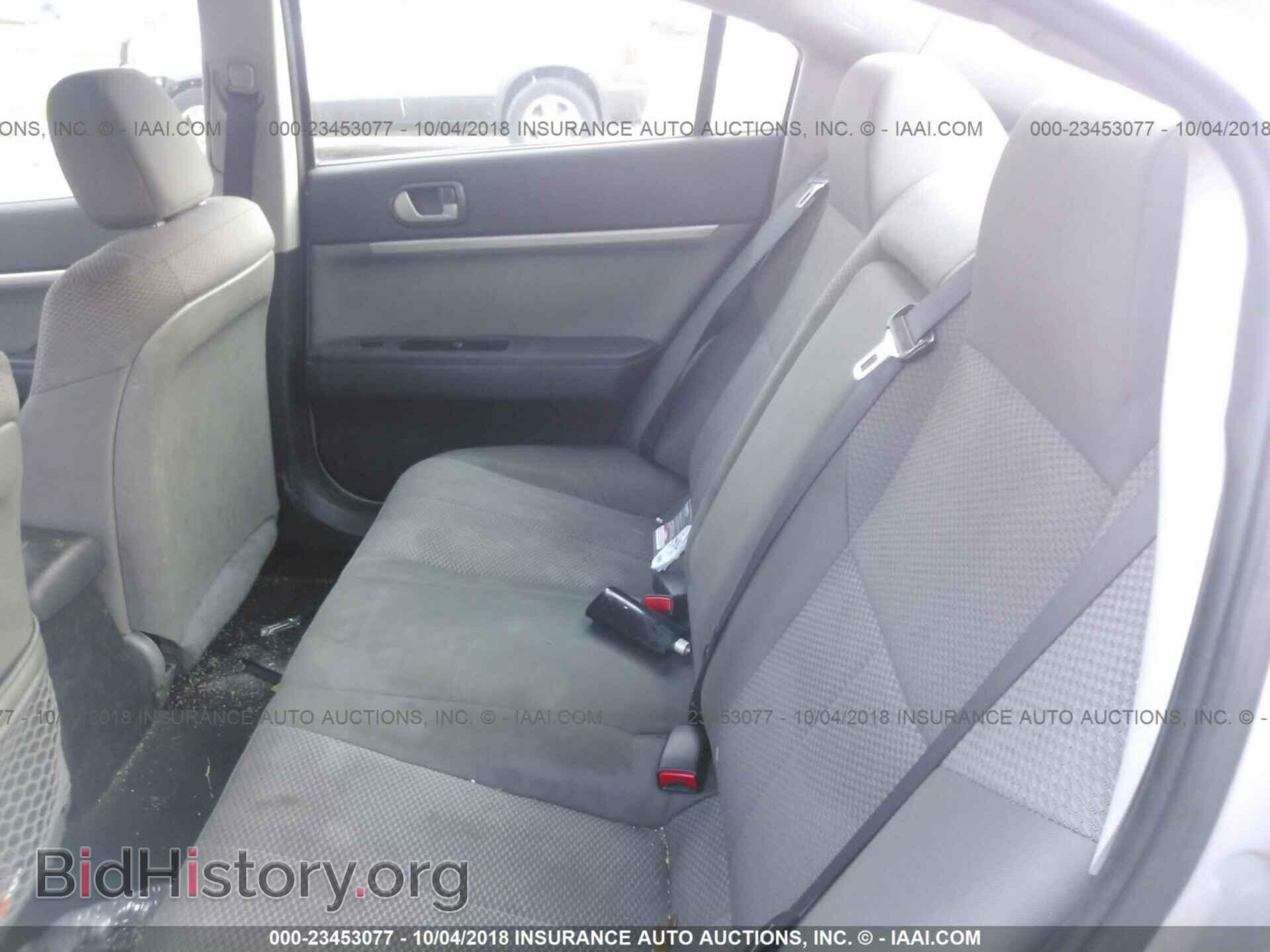 2011 Mitsubishi Galant - VIN: 4A32B2FF6BE028639 - Photo 8
