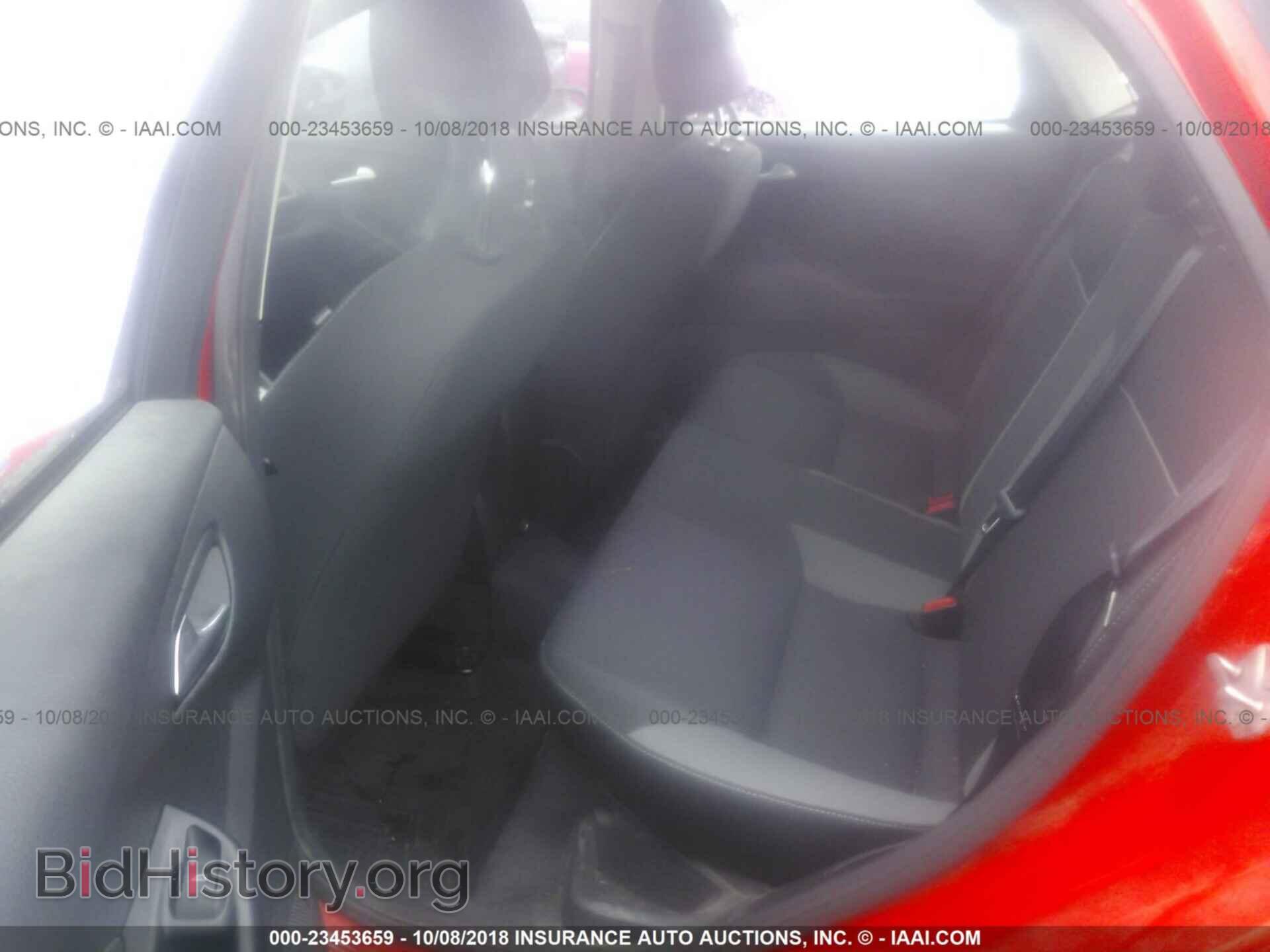 2012 Ford Focus - VIN: 1FAHP3F22CL189820 - Фото 8