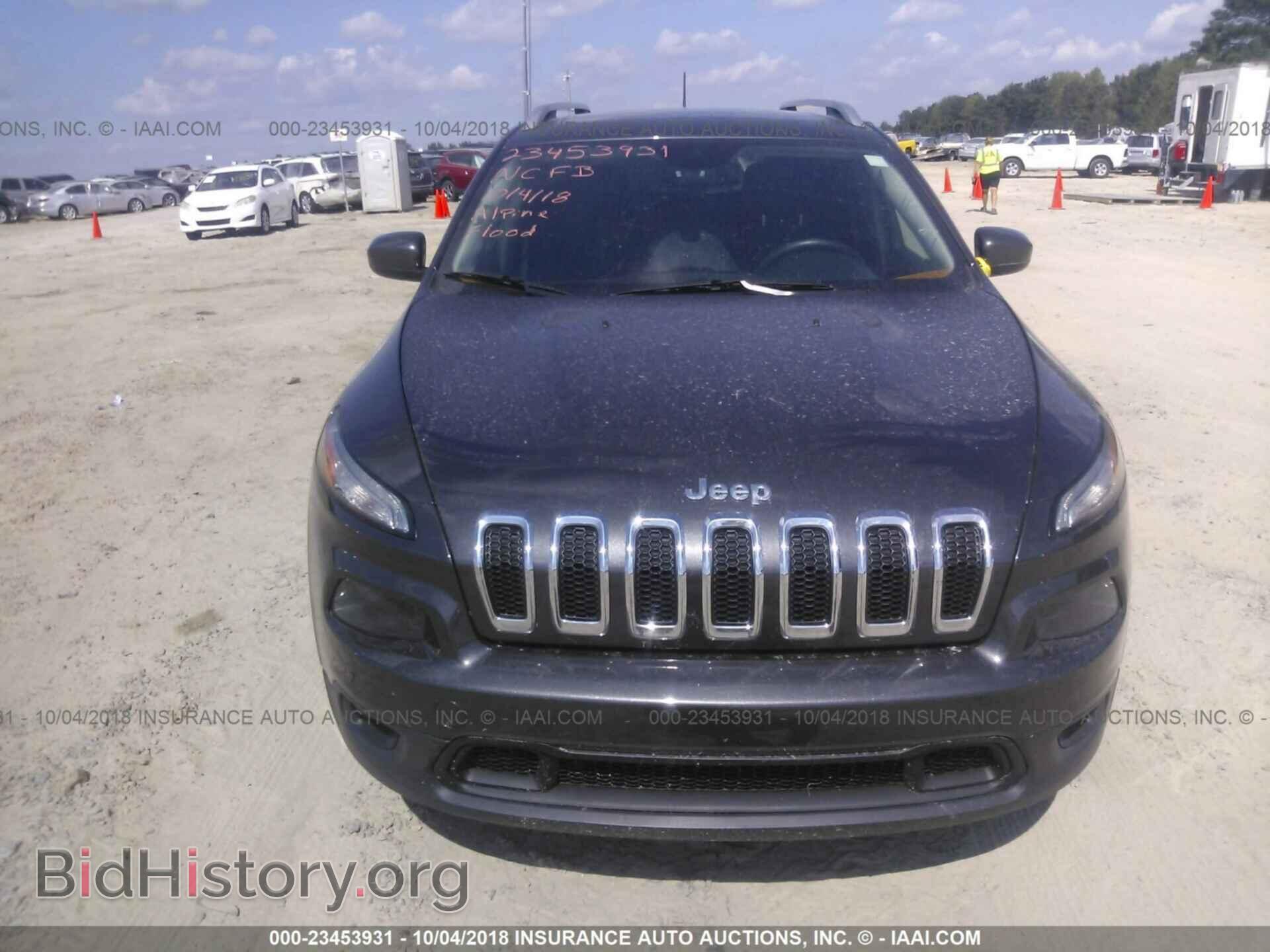 2015 Jeep Cherokee - VIN: 1C4PJMCS9FW774429 - Фото 6
