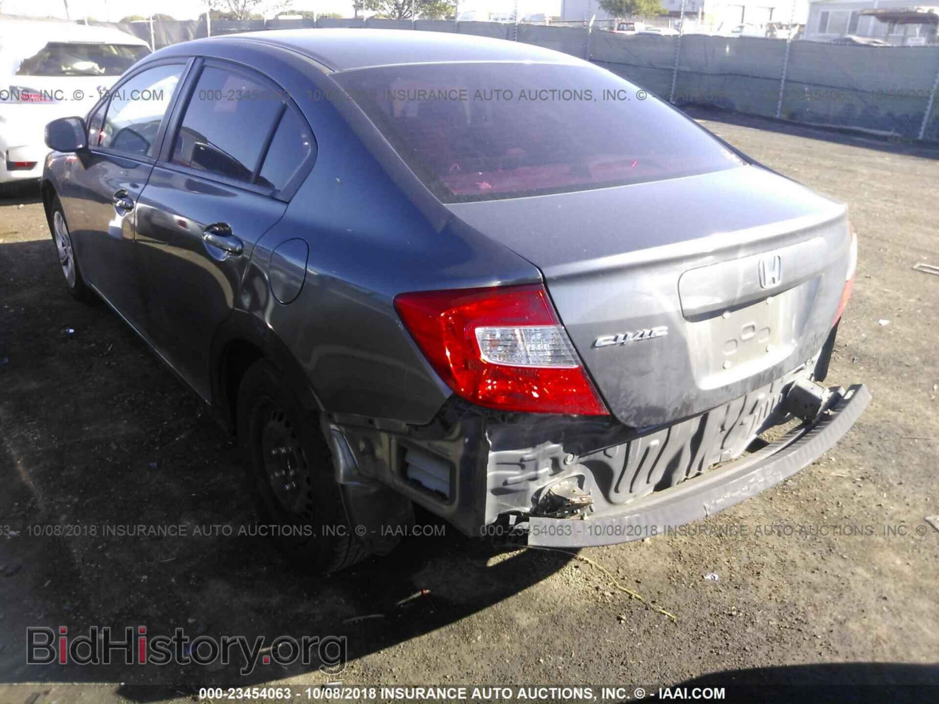 2012 Honda Civic - VIN: 19XFB2F8XCE336604 - Фото 3
