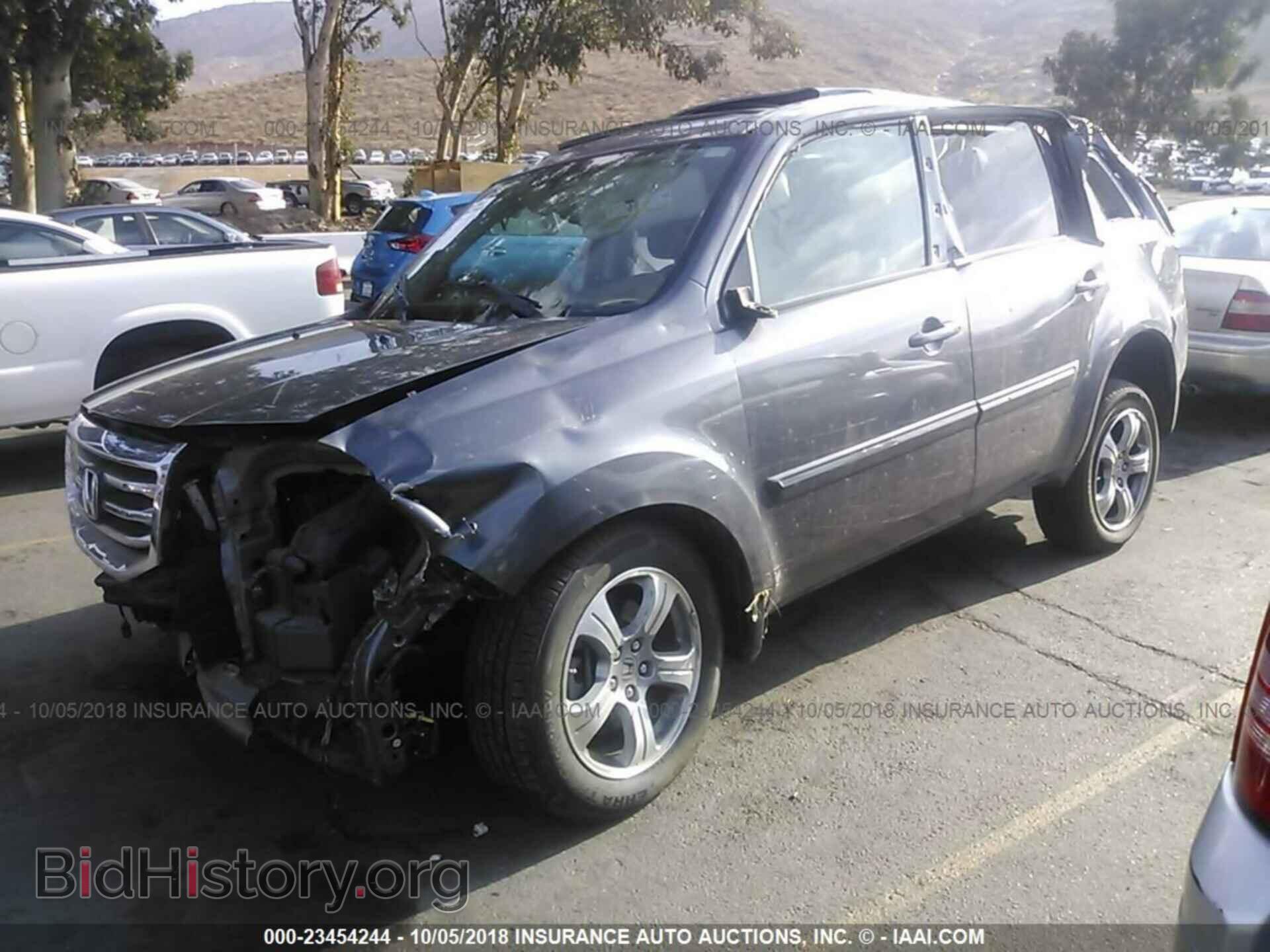 2014 Honda Pilot - VIN: 5FNYF3H67EB017818 - Photo 2