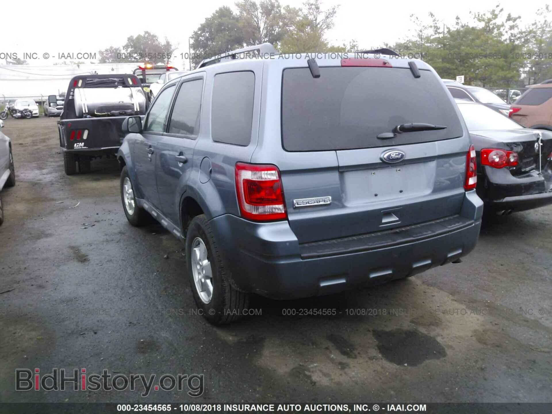 2012 Ford Escape - VIN: 1FMCU0D7XCKA26442 - Photo 3