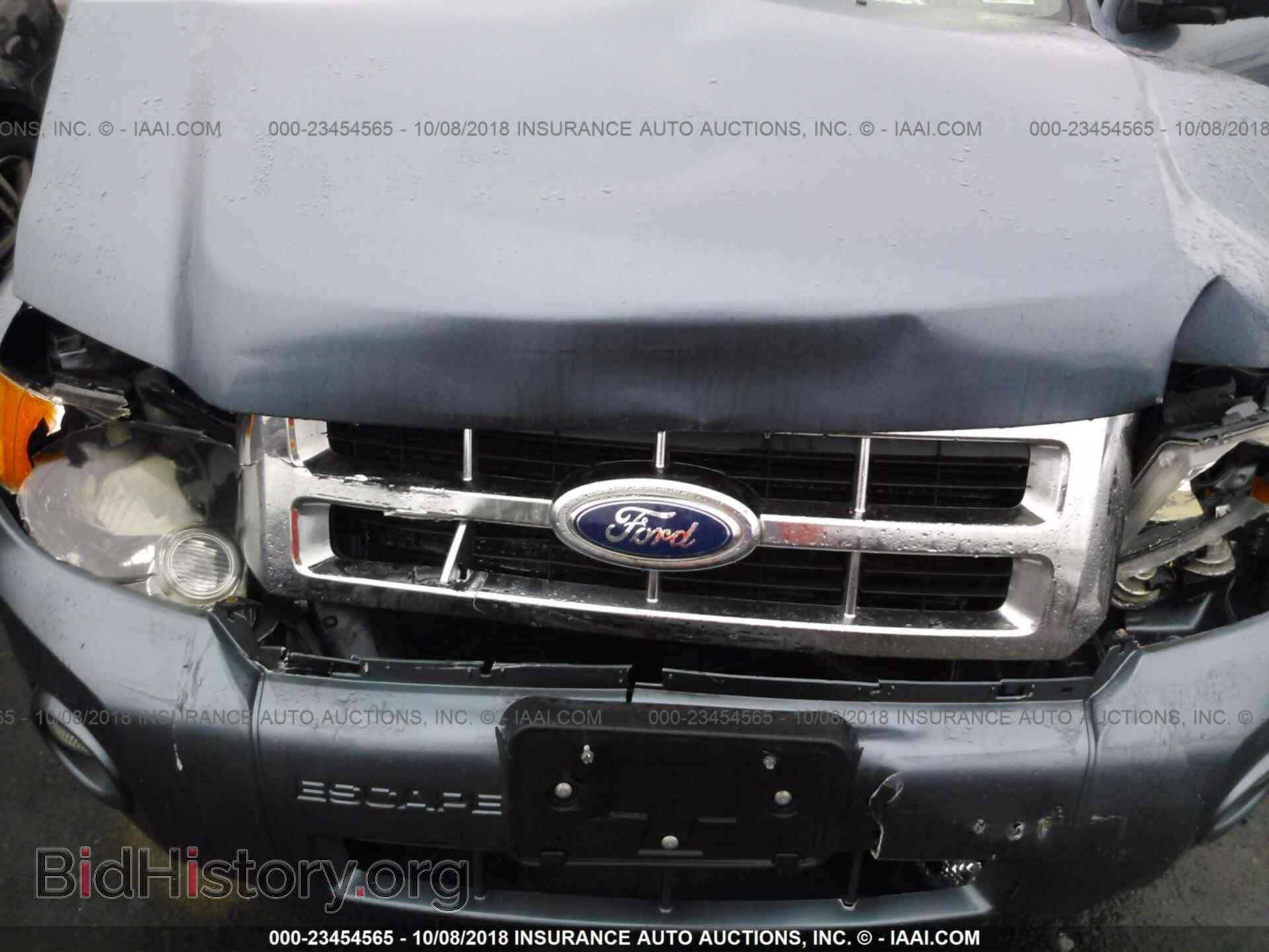 2012 Ford Escape - VIN: 1FMCU0D7XCKA26442 - Photo 10