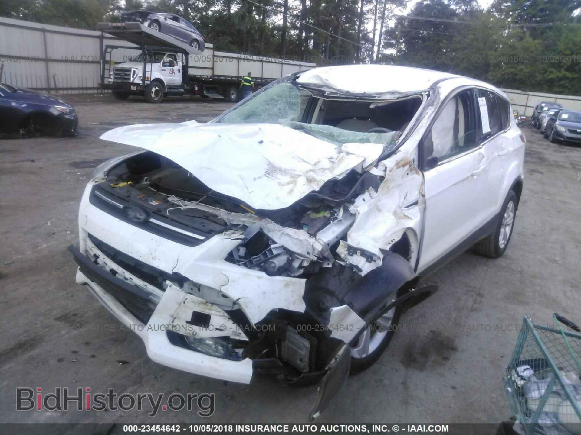 2014 Ford Escape - VIN: 1FMCU0G94EUA06272 - Фото 2