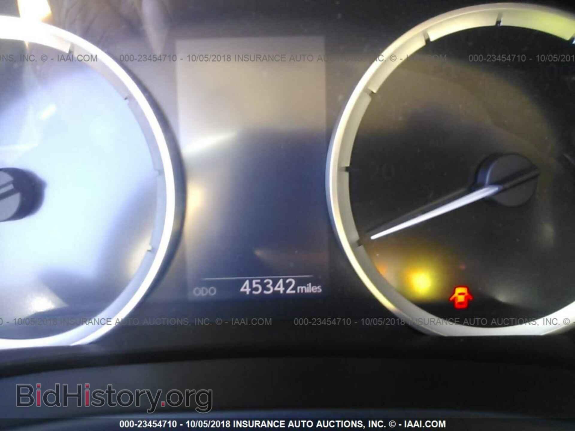 2014 Lexus Is - VIN: JTHBF1D27E5013135 - Photo 7