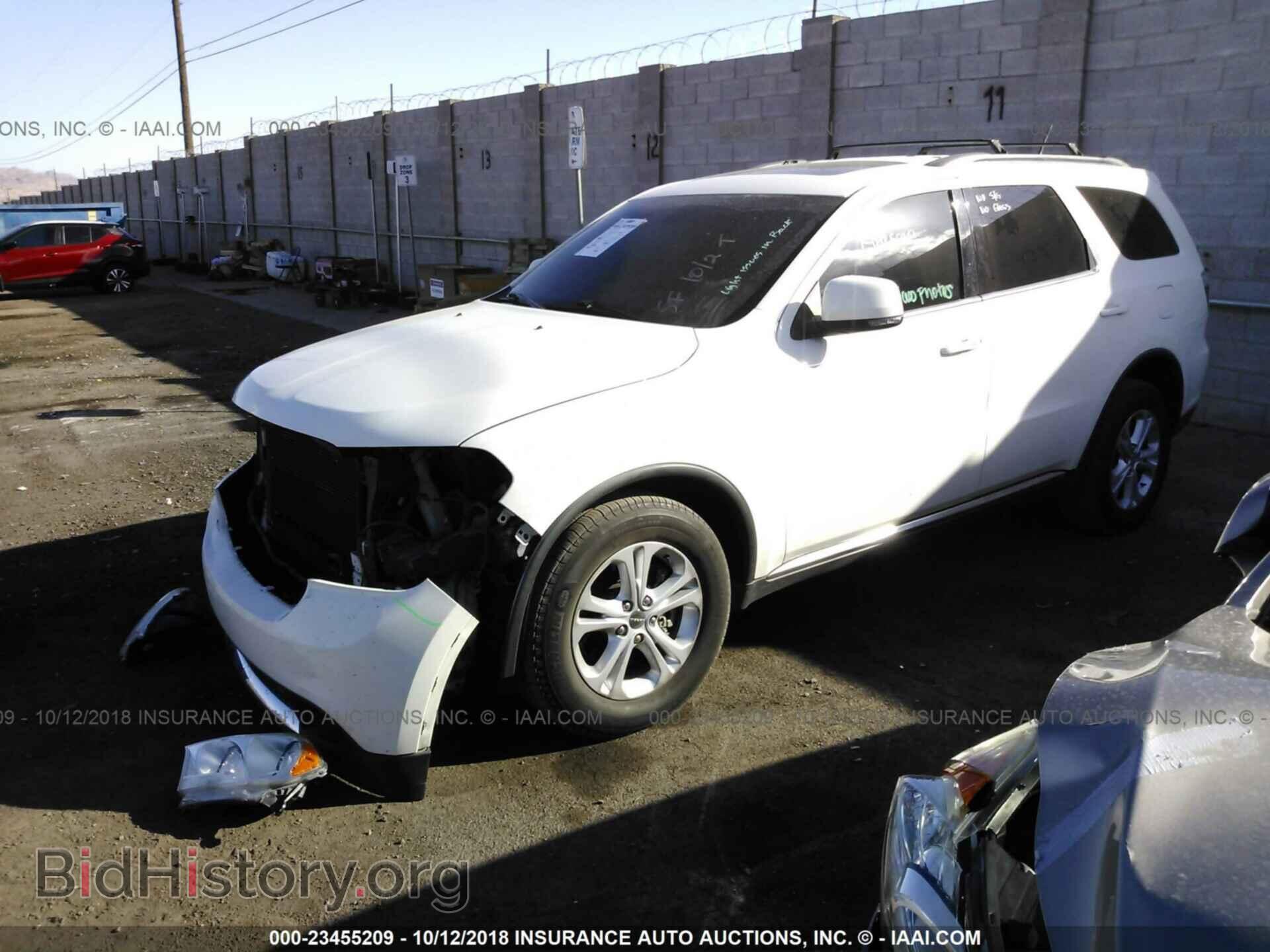 2011 Dodge Durango - VIN: 1D4SD4GT4BC664035 - Фото 2