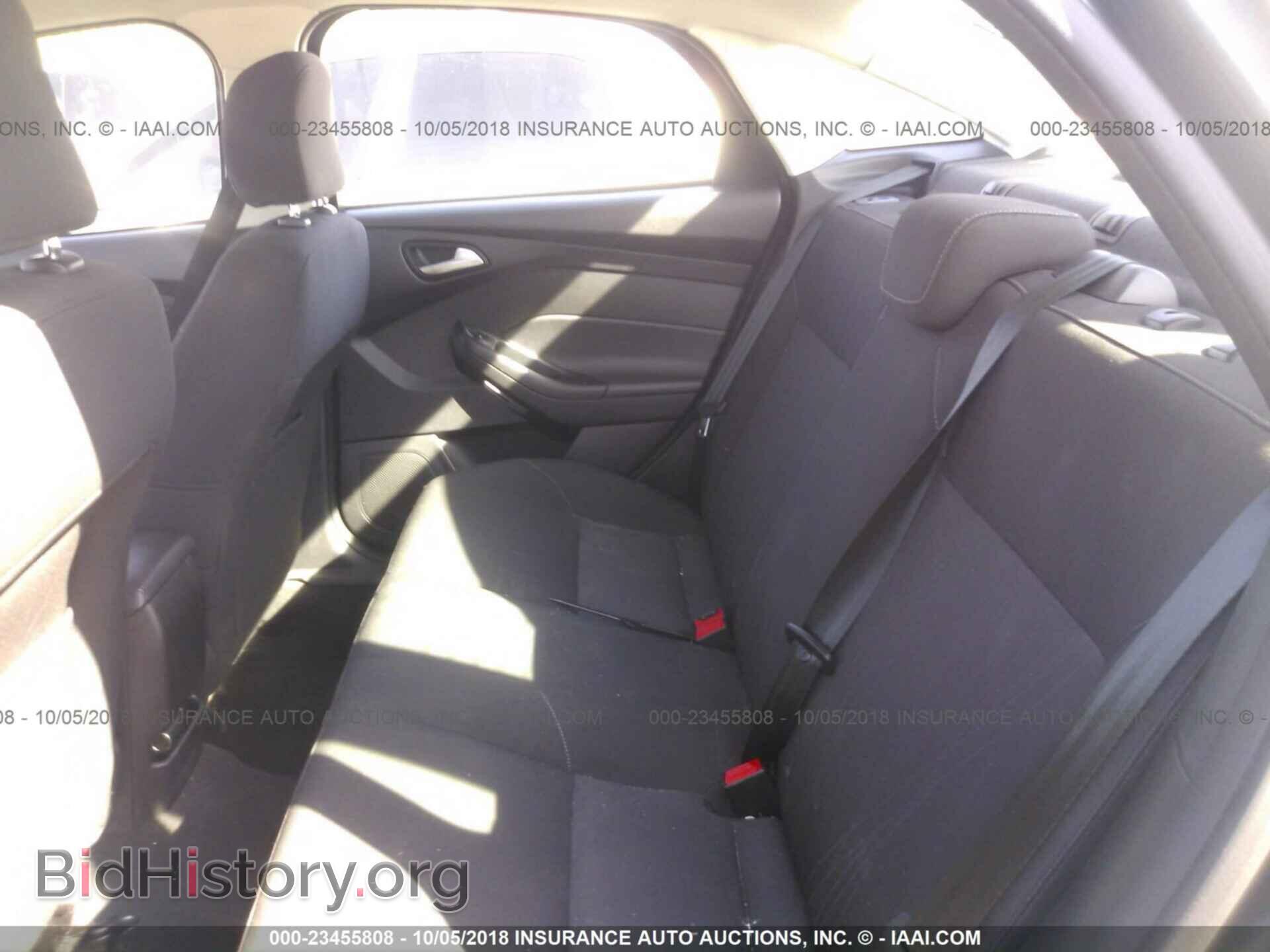 2015 Ford Focus - VIN: 1FADP3F25FL259717 - Photo 8