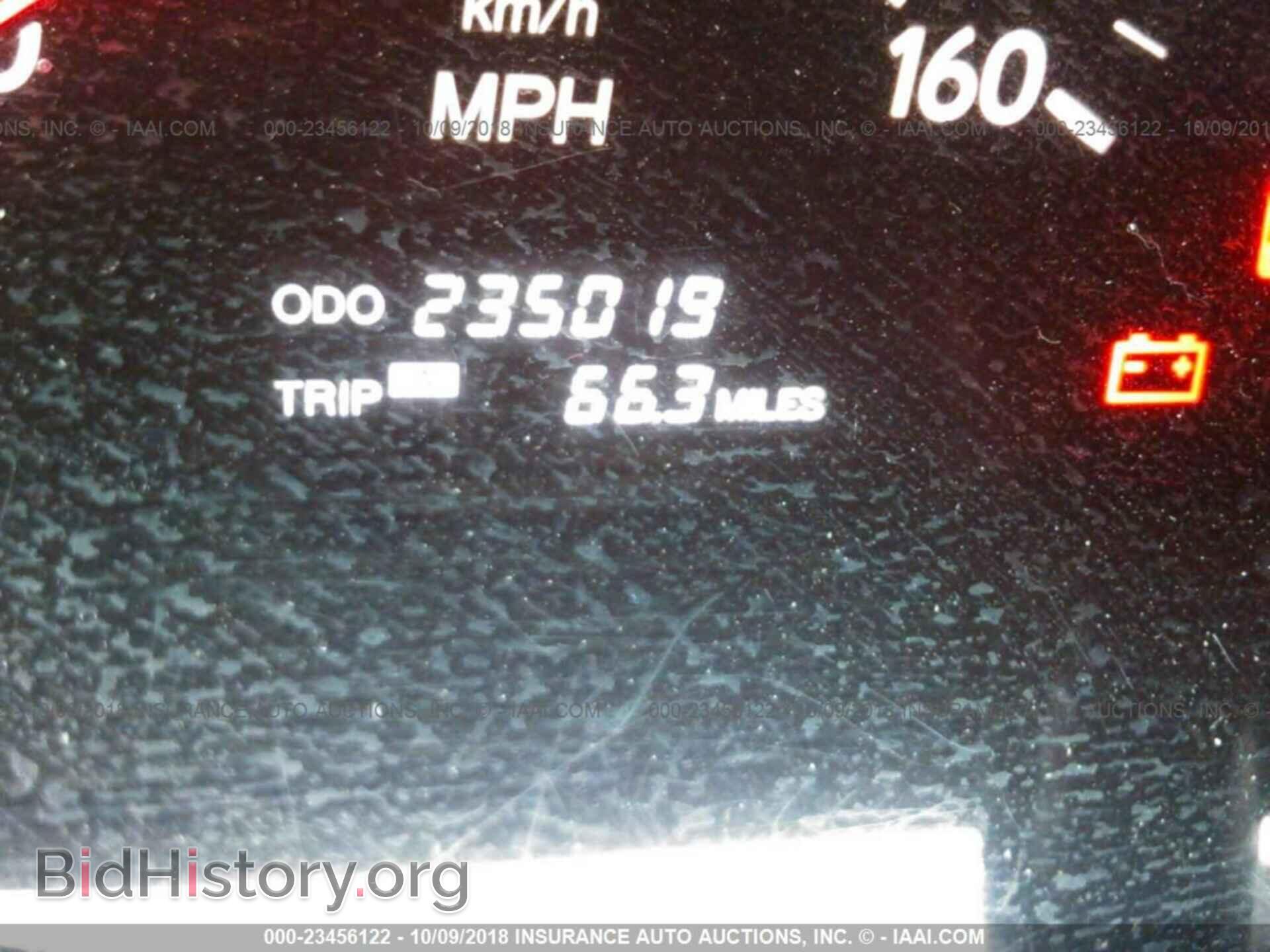 2002 LEXUS LS - VIN: JTHBN30F920059663 - Фото 7