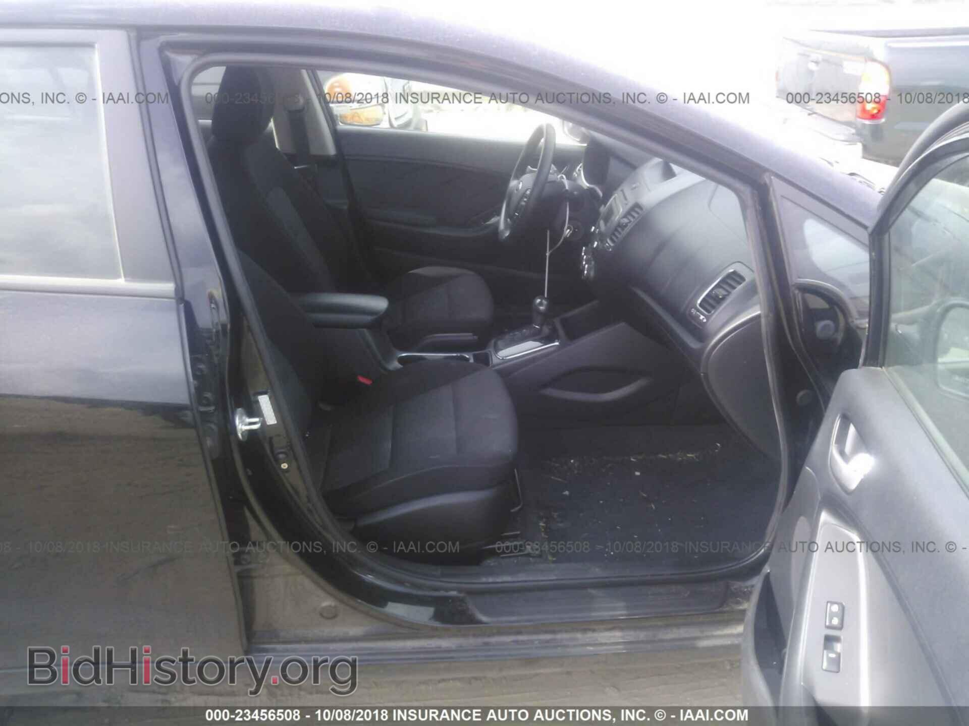 2017 KIA FORTE - VIN: 3KPFK4A74HE029687 - Photo 5