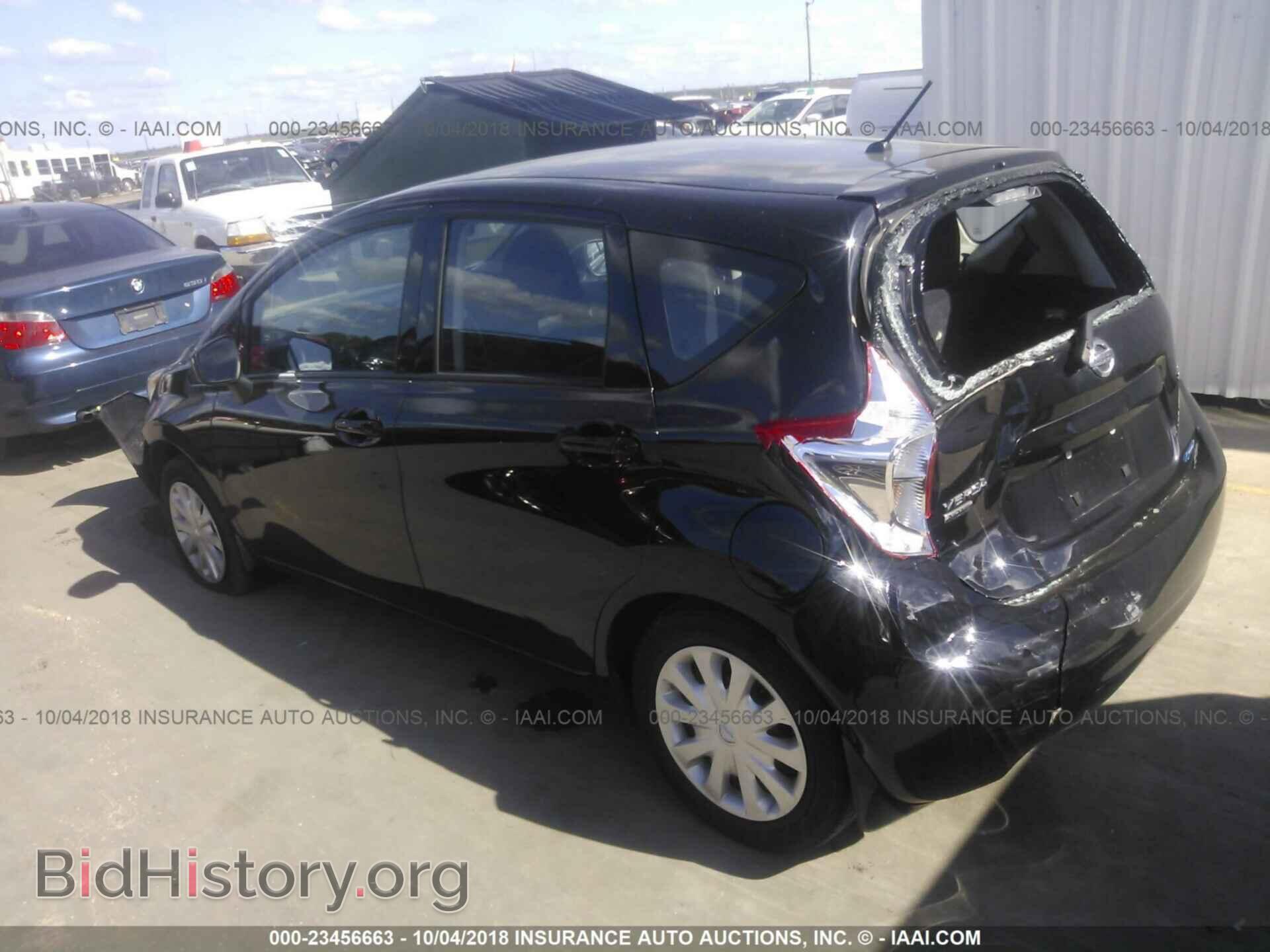2015 Nissan Versa note - VIN: 3N1CE2CP7FL437320 - Фото 3